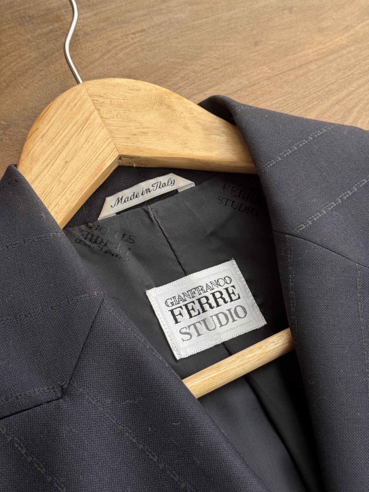 Vintage Vintage Gianfranco Ferre Studio Luxury Pants&Blazer W' Suit Size M / US 6-8 / IT 42-44 - 9 Thumbnail