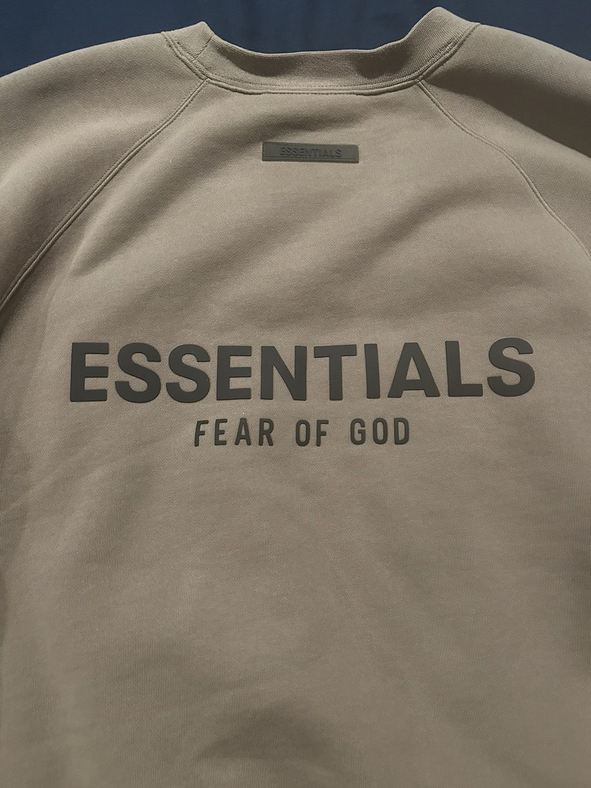 Essentials × Fear of God Fear of God essentials 2019 crewneck Size US M / EU 48-50 / 2 - 2 Thumbnail