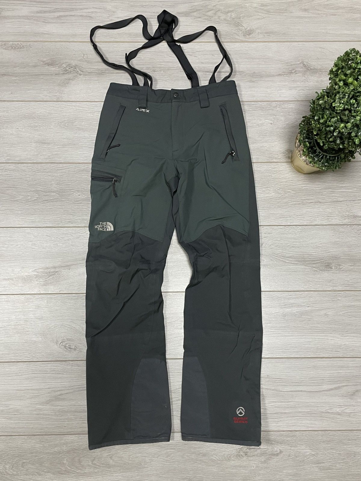 Vintage TNF The North Face vintage overalls ski snow pants apex Size US 30 / EU 46 - 1 Thumbnail
