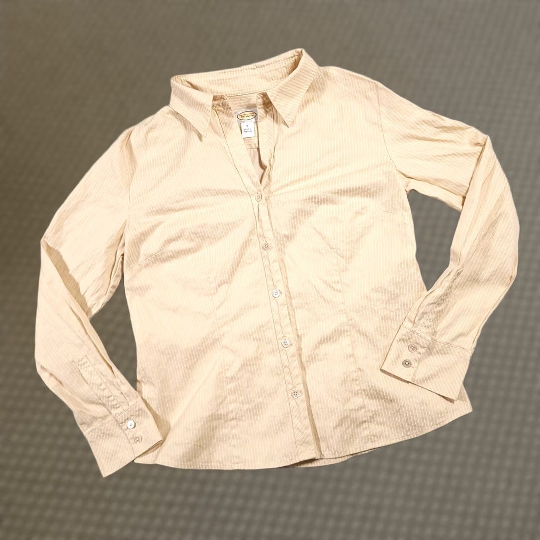 Talbots Talbots Button-Up Shirt Women's Size 8 Wrinkle Resistant Herringbone Long Sleeve Beige Regular Mens? Women? (note: correct ending) Size M / US 6-8 / IT 42-44 - 1 Thumbnail