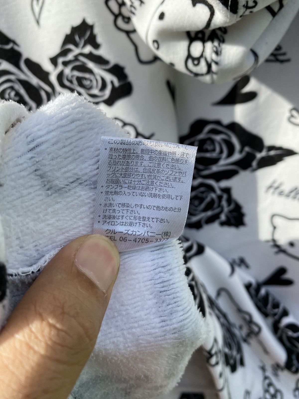Japanese Brand Hello Kitty Japan All Over Print Zip Hoodie Black White Y2K Size US M / EU 48-50 / 2 - 16 Thumbnail
