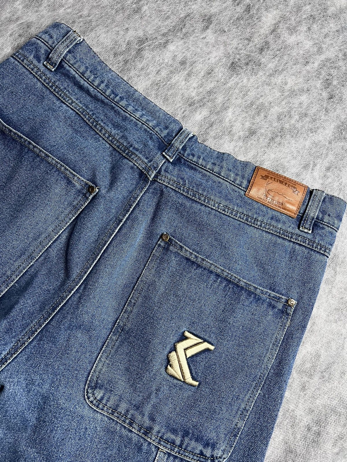 Karl Kani Karl Kani Jeans Dark Wash Denim Cargo Pants Size US 36 / EU 52 - 9 Thumbnail