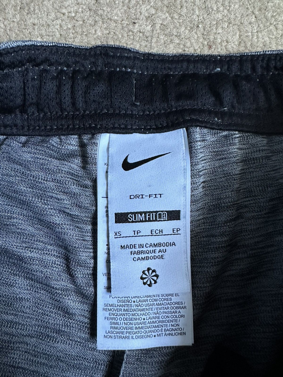 Nike Grey Nike shorts Dri-Fit Slim Fit Size US 31 - 4 Thumbnail