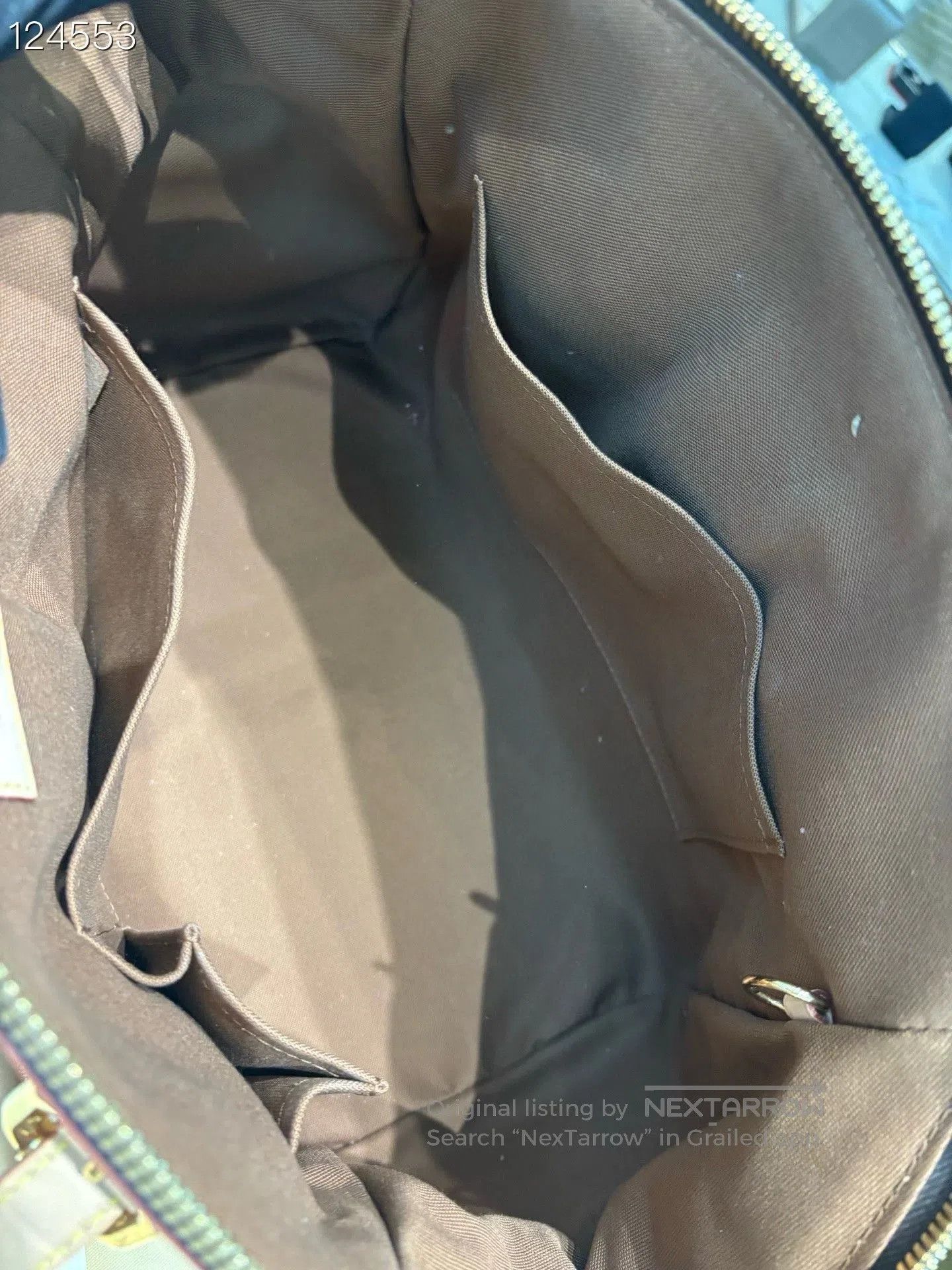 Louis Vuitton Louis Vuitton Monogram Dumpling Bag. Size ONE SIZE - 6 Thumbnail