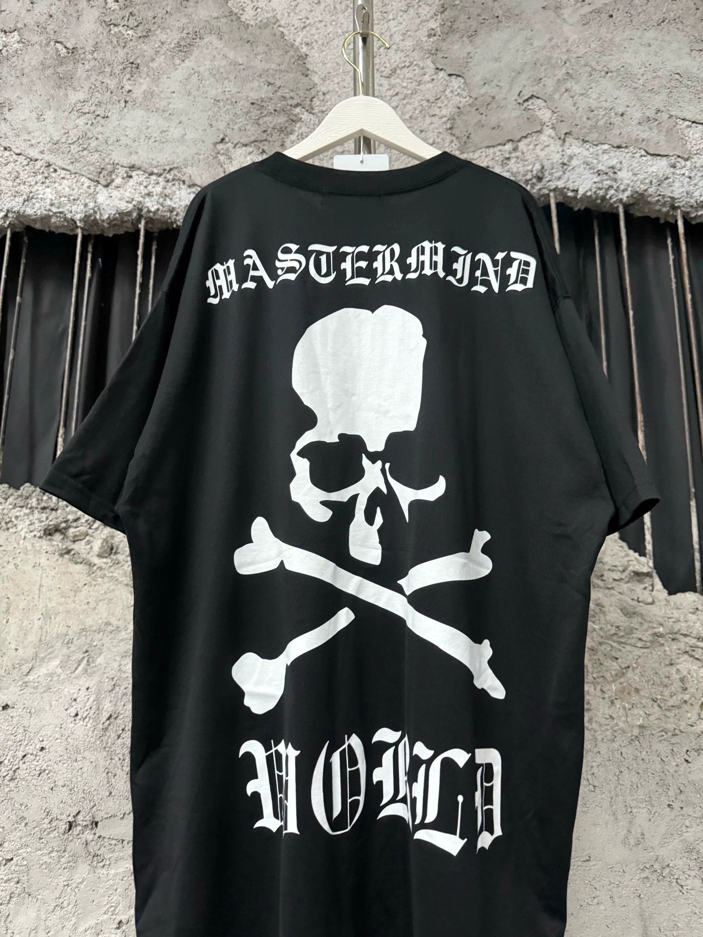 Mastermind Japan mmj distressed short sleeve t-shirt L Size US L / EU 52-54 / 3 - 5 Thumbnail