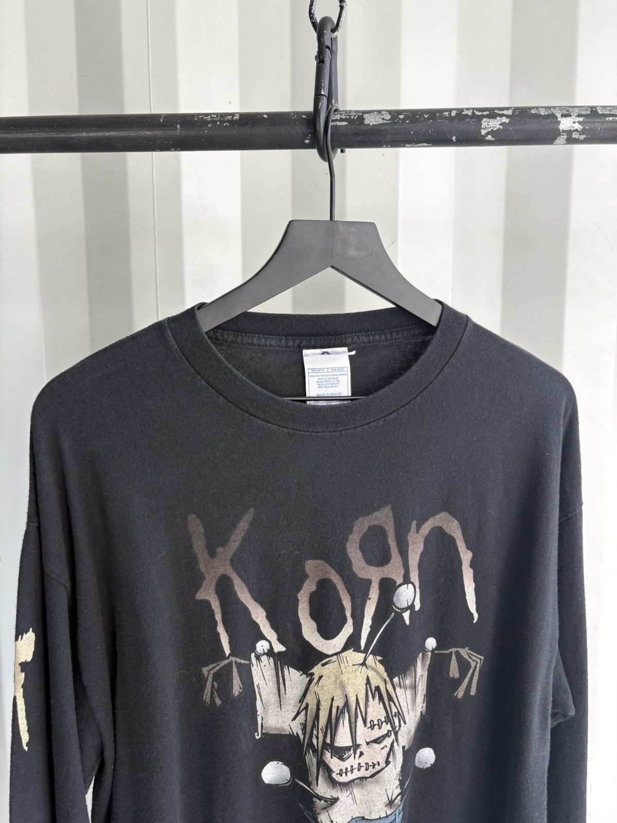 Band Tees Vintage Korn Shirt Thrashed Faded Distressed Grunge Band Size US XL / EU 56 / 4 - 3 Thumbnail