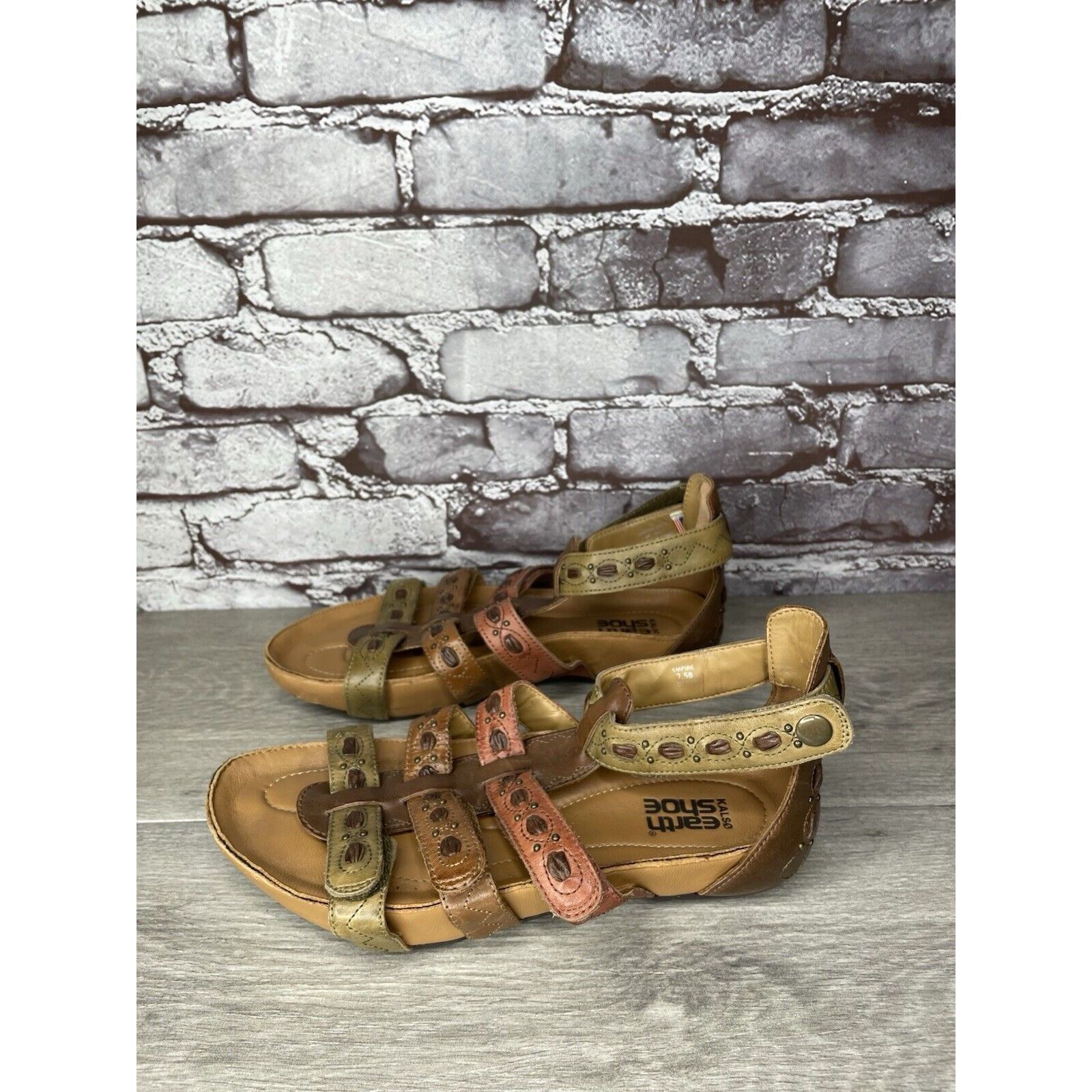 Other Earth Kalso Empire Bat Brown Leather Green Ankle Strap Wedge Size US 7.5 / IT 37.5 - 17 Thumbnail
