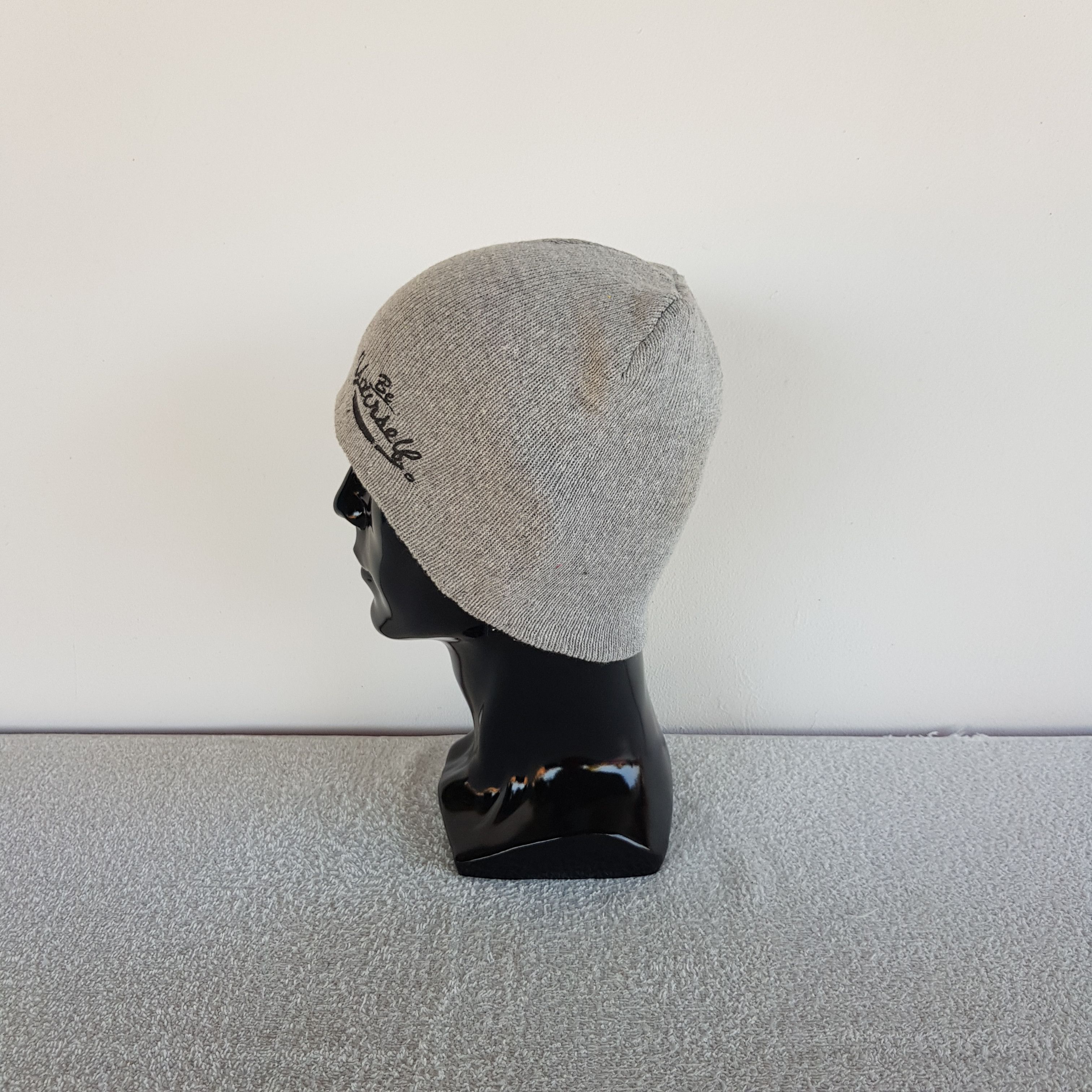 Japanese Brand Yourself Beanie Y2K Humor Snow Caps Hats Size ONE SIZE - 4 Thumbnail
