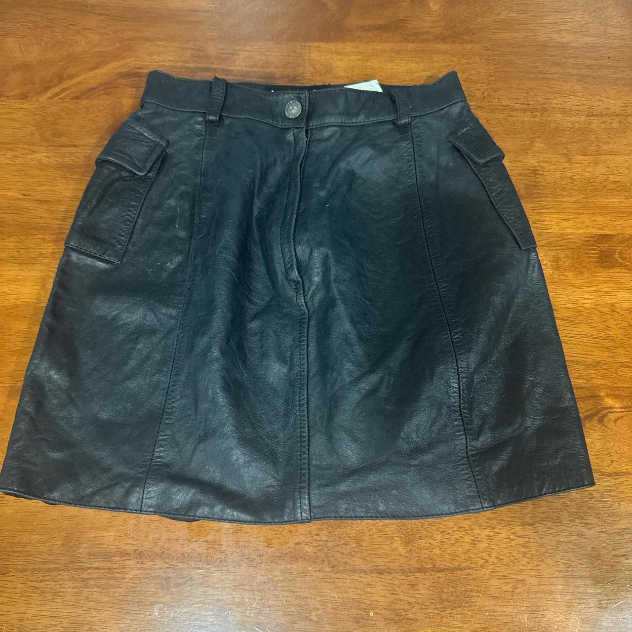 Designer Versace Jeans Couture Black Leather Mini Skirt Size 28" / US 6 / IT 42 - 1 Thumbnail