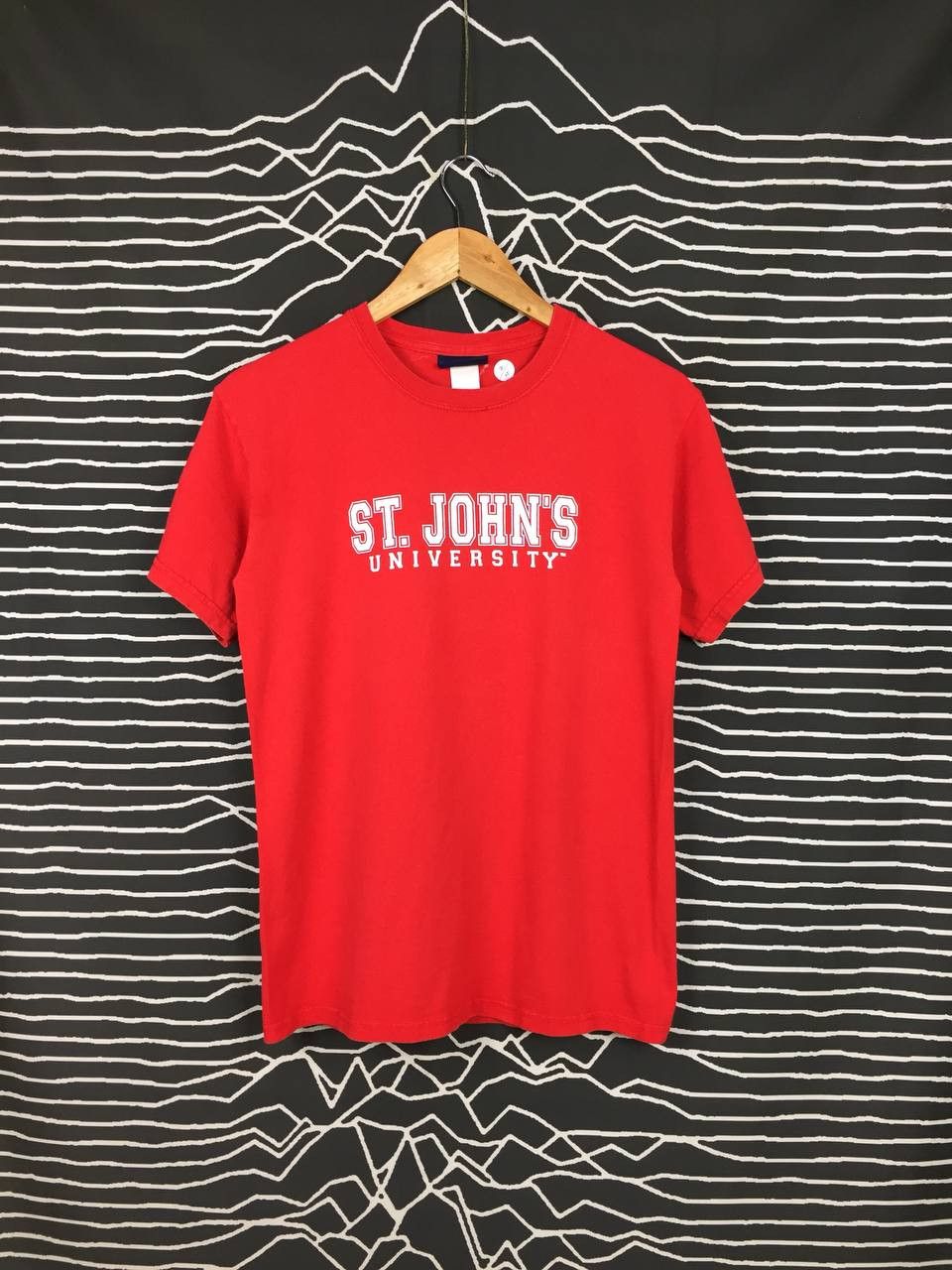 Vintage MV Sport St.John's University Spell Out Tee Size US S / EU 44-46 / 1 - 1 Thumbnail