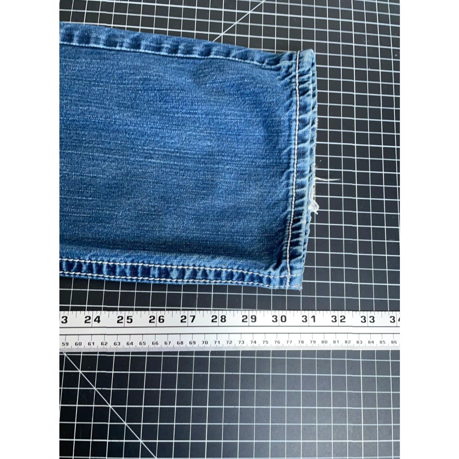 Vintage VINTAGE Buckle BKE Tyler Straight Jeans Men's 32 Blue Denim Mid Rise Regular Fit 31 Inseam Grunge Hipster Size US 32 / EU 48 - 6 Thumbnail