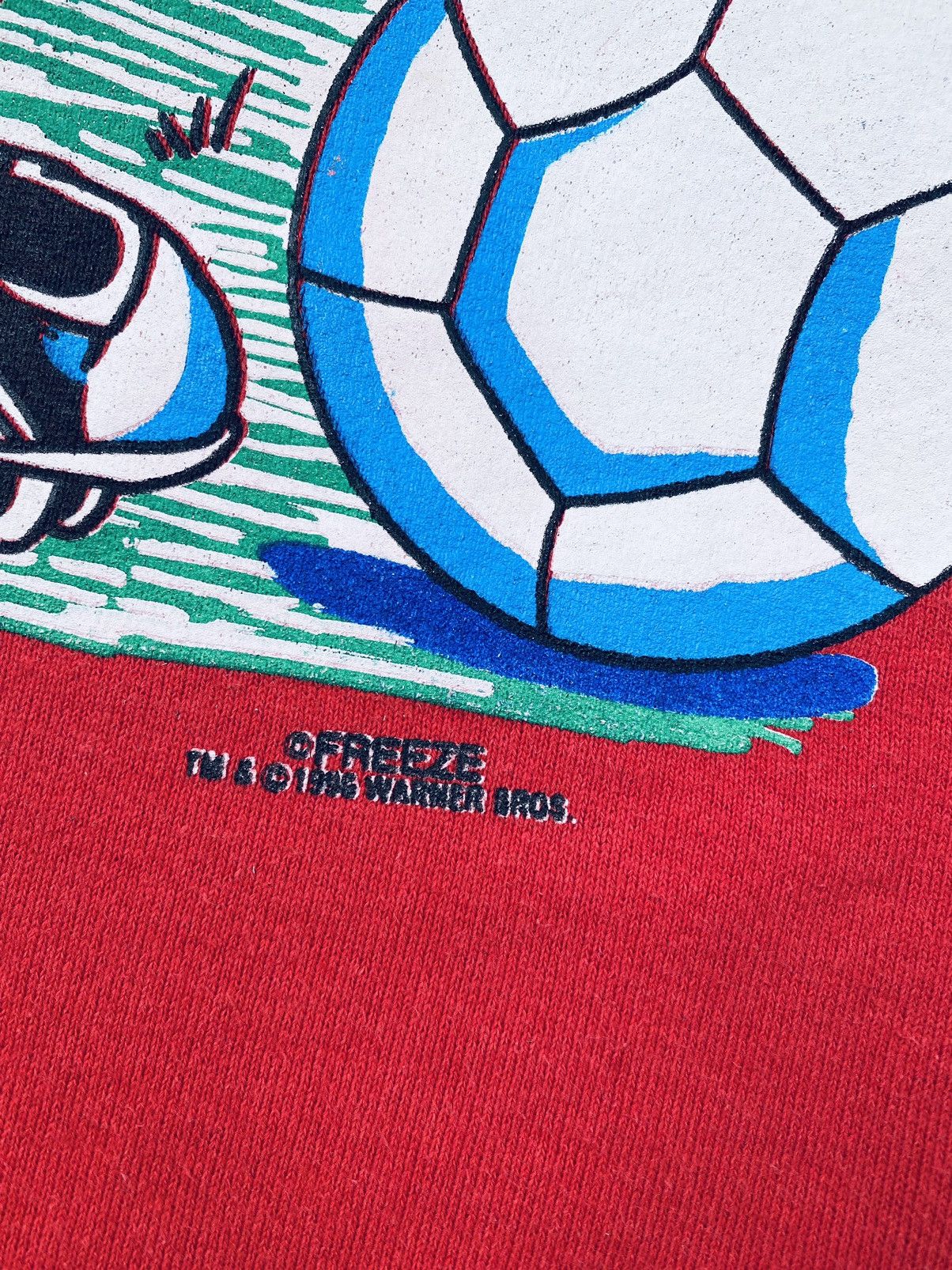 Vintage Vintage 90s Freeze Warner Bros Sweatshirt Size US S / EU 44-46 / 1 - 4 Thumbnail