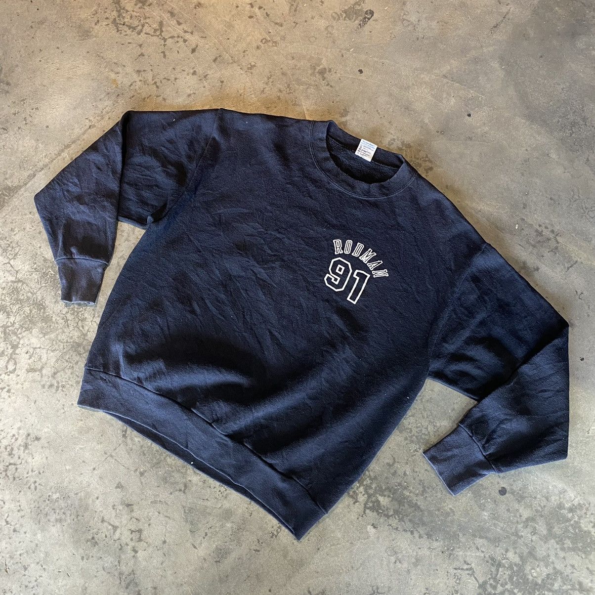 Vintage Grail💥Iconic Vintage 1997 Dennis Rodman Crewneck Size US L / EU 52-54 / 3 - 5 Thumbnail