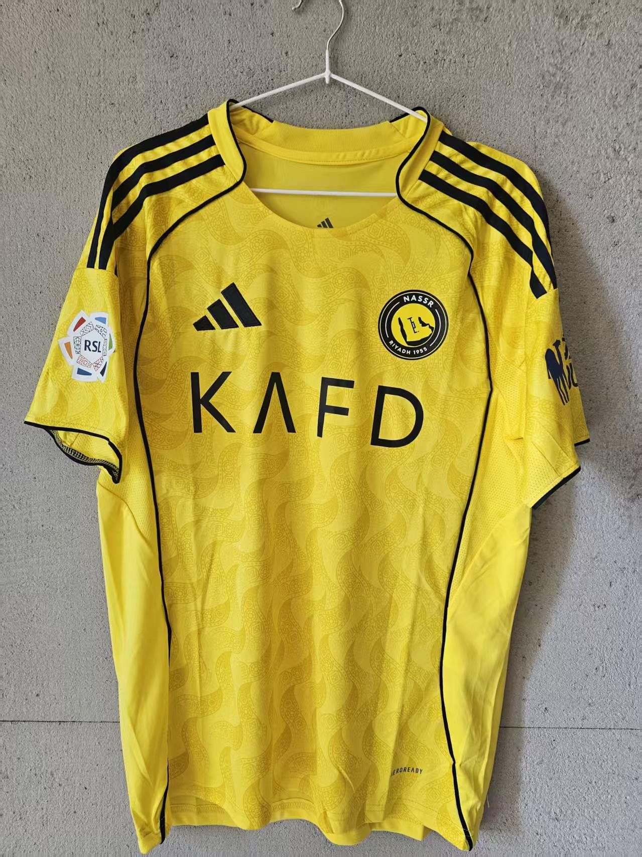 Other 7 C Ronaldo Jersey 2025 26 Al-Nassr FC Size US XL / EU 56 / 4 - 2 Thumbnail