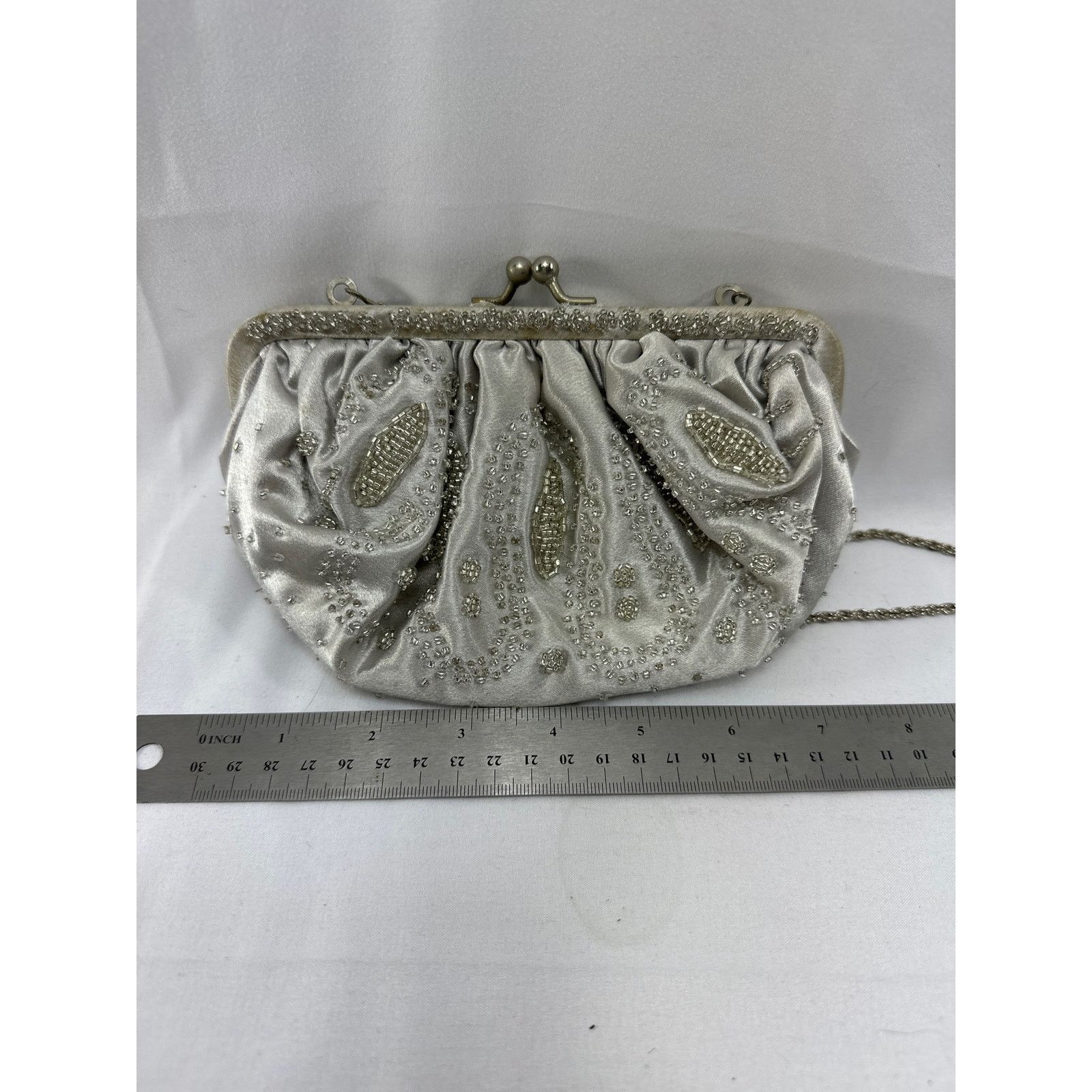 Other La Regale Seed Bead Silver Clutch Purse Bag Small VTG Size ONE SIZE - 7 Thumbnail