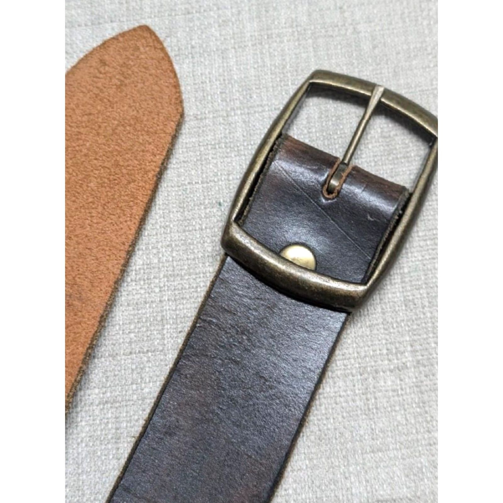 Vintage VINTAGE handcrafted WESTERN belt Tooled 34 animals WILDLIFE Brown leather belt 34 Men Leather Full Grain 1-3/4" width Western Belt Mens Size 34 - 7 Thumbnail