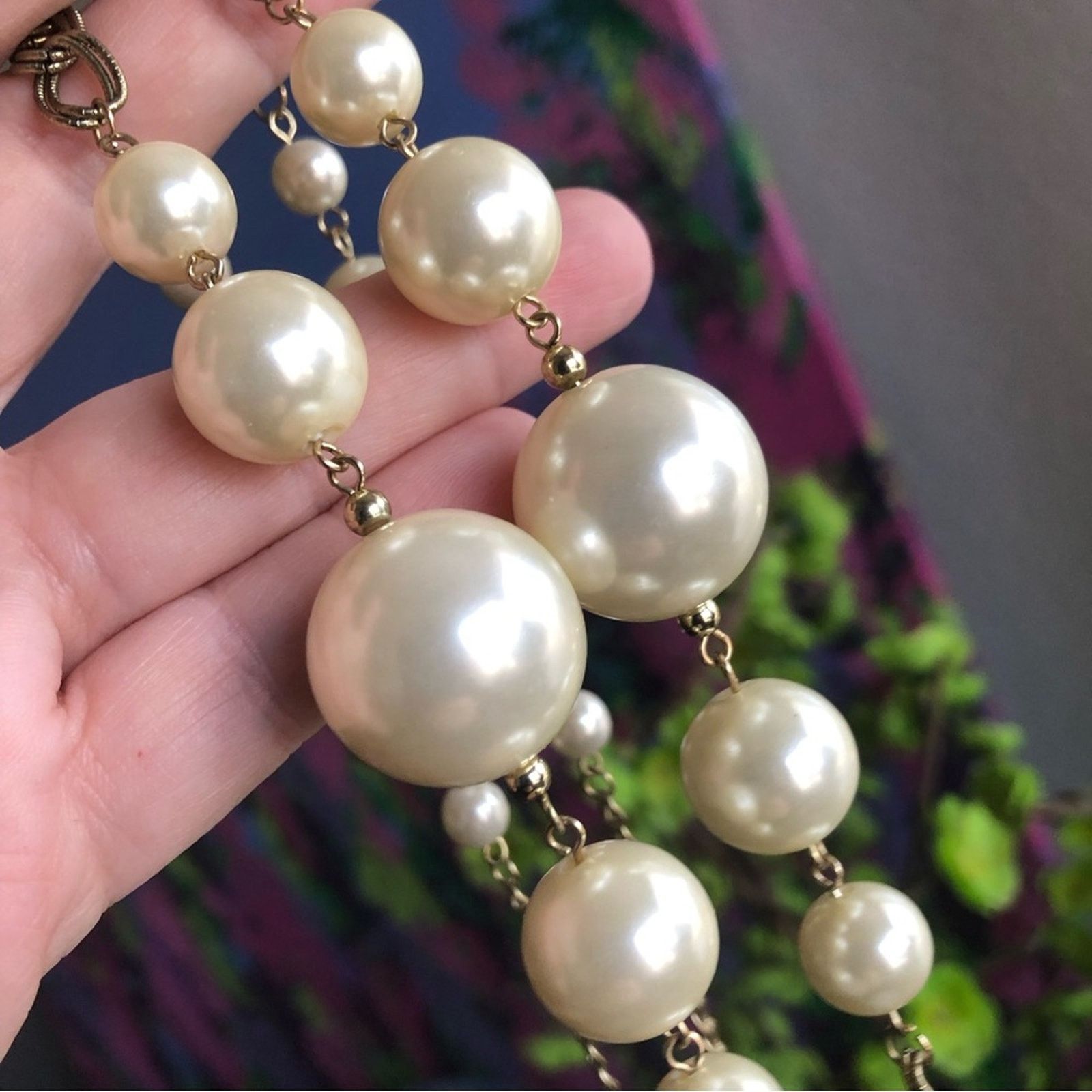 Vintage Vintage graduated faux pearls gold chain necklace Size ONE SIZE - 6 Thumbnail
