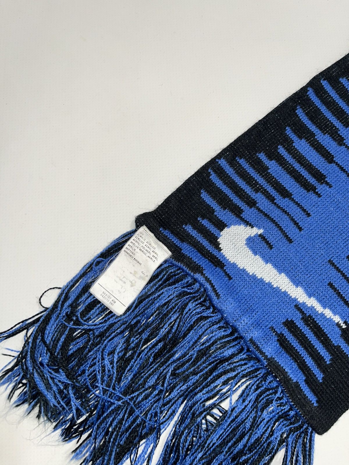 Nike Nike Inter Milan Home Dragon Color way Team Scarf Size ONE SIZE - 10 Thumbnail