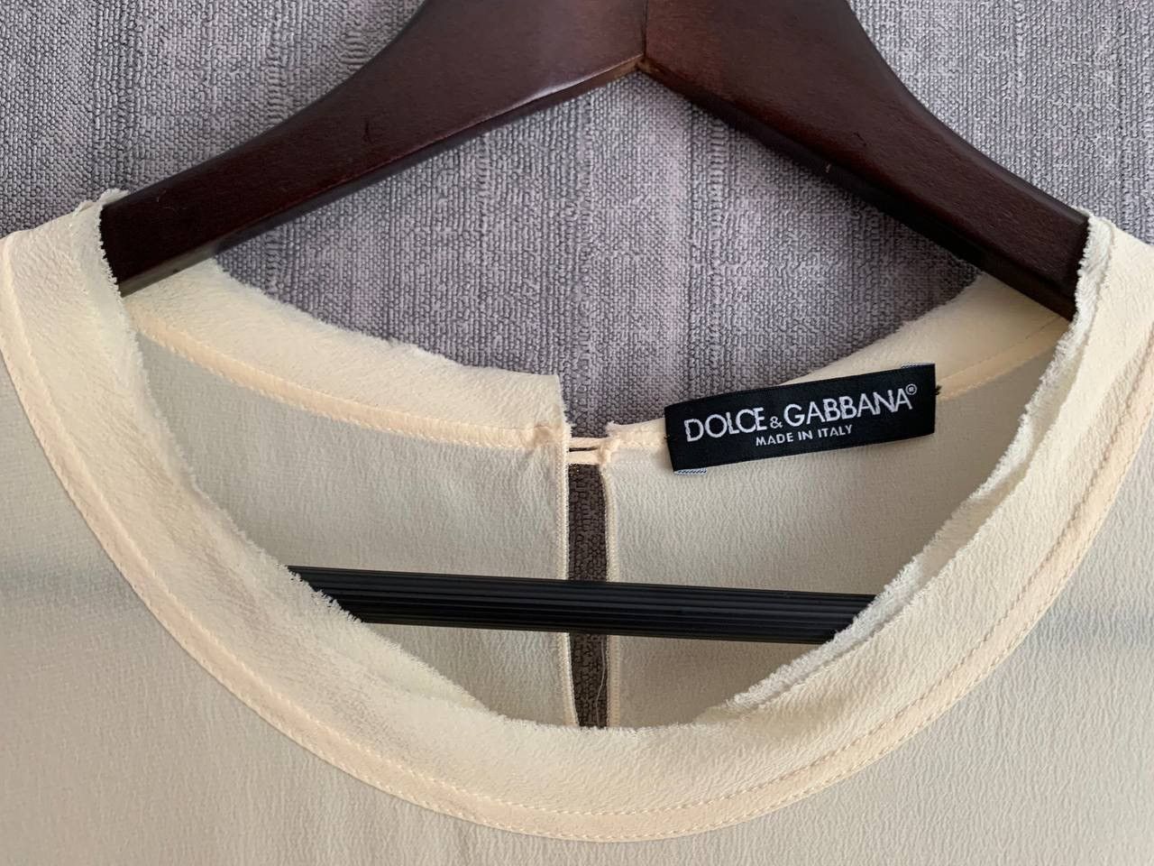 Dolce & Gabbana Dolce&Gabbana Top Silk Decoration Sleeveless Size:40 IT Size S / US 4 / IT 40 - 4 Thumbnail