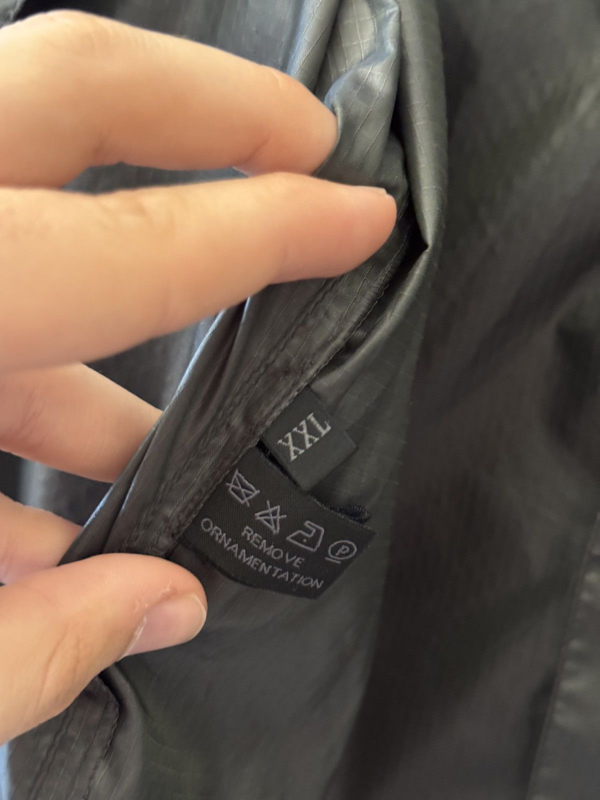 Prada Prada Nylon Green Jacket 2000s Zip Up Pocket Lightweight Size L / US 10 / IT 46 - 13 Thumbnail