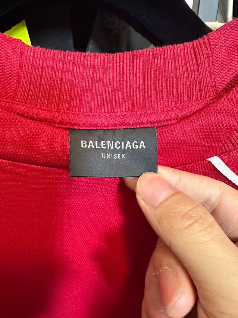 Balenciaga Balenciaga 23FW New 3B Sports Manchester United Football Em Size US M / EU 48-50 / 2 - 4 Thumbnail