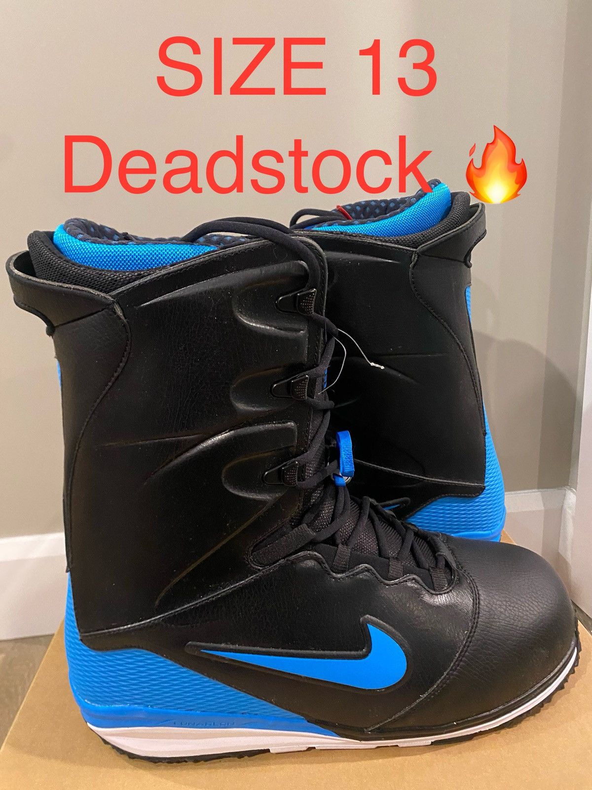 Nike lunarendor boots best sale