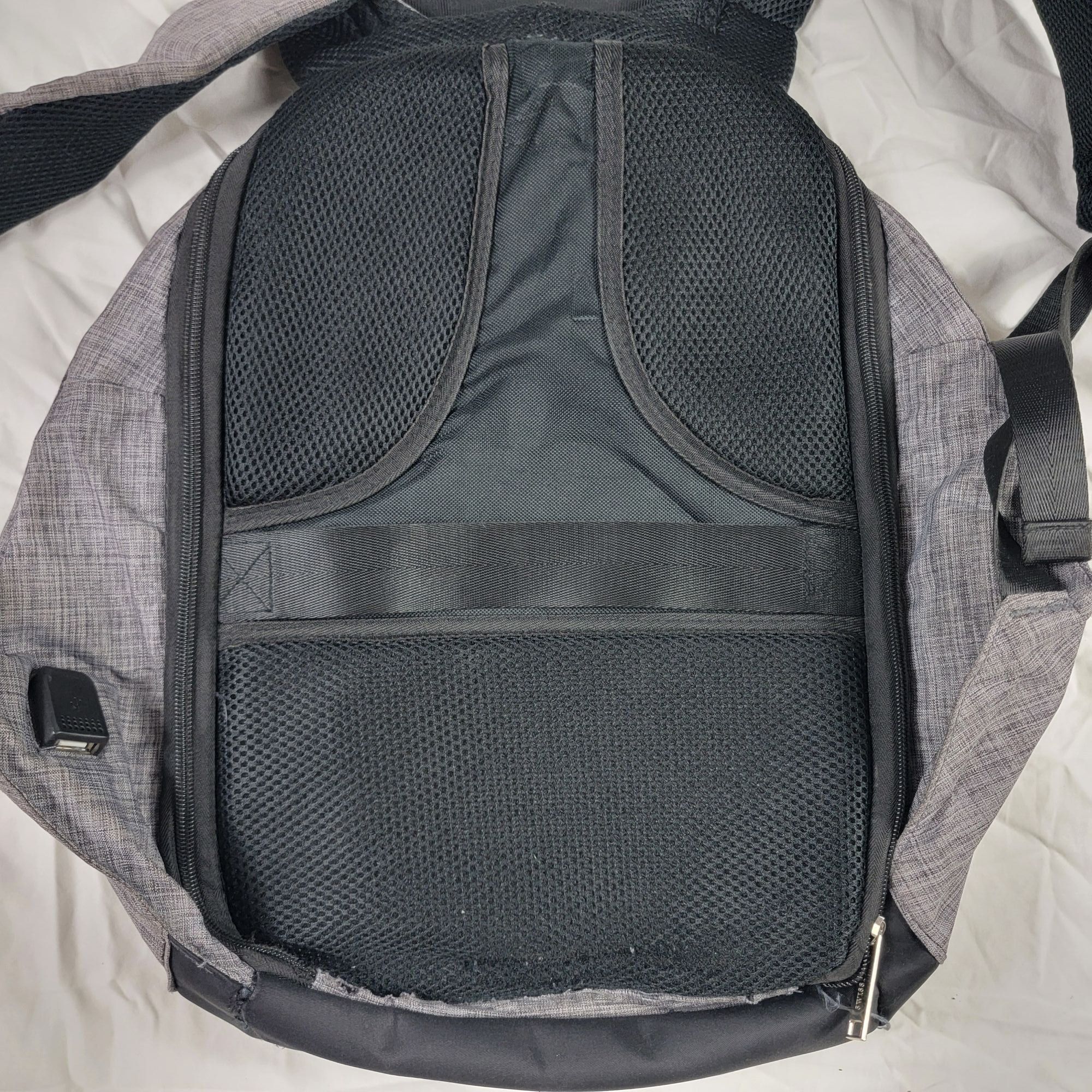 Swissgear Swissgear Adults Gray Anti Theft Backpack With USB Charging Size ONE SIZE - 3 Thumbnail
