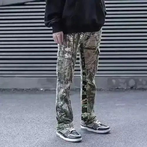 Japanese Brand BLACK FRIDAY SALE Mixed Camo Print Cargo Straight Leg Size US 34 / EU 50 - 1 Thumbnail