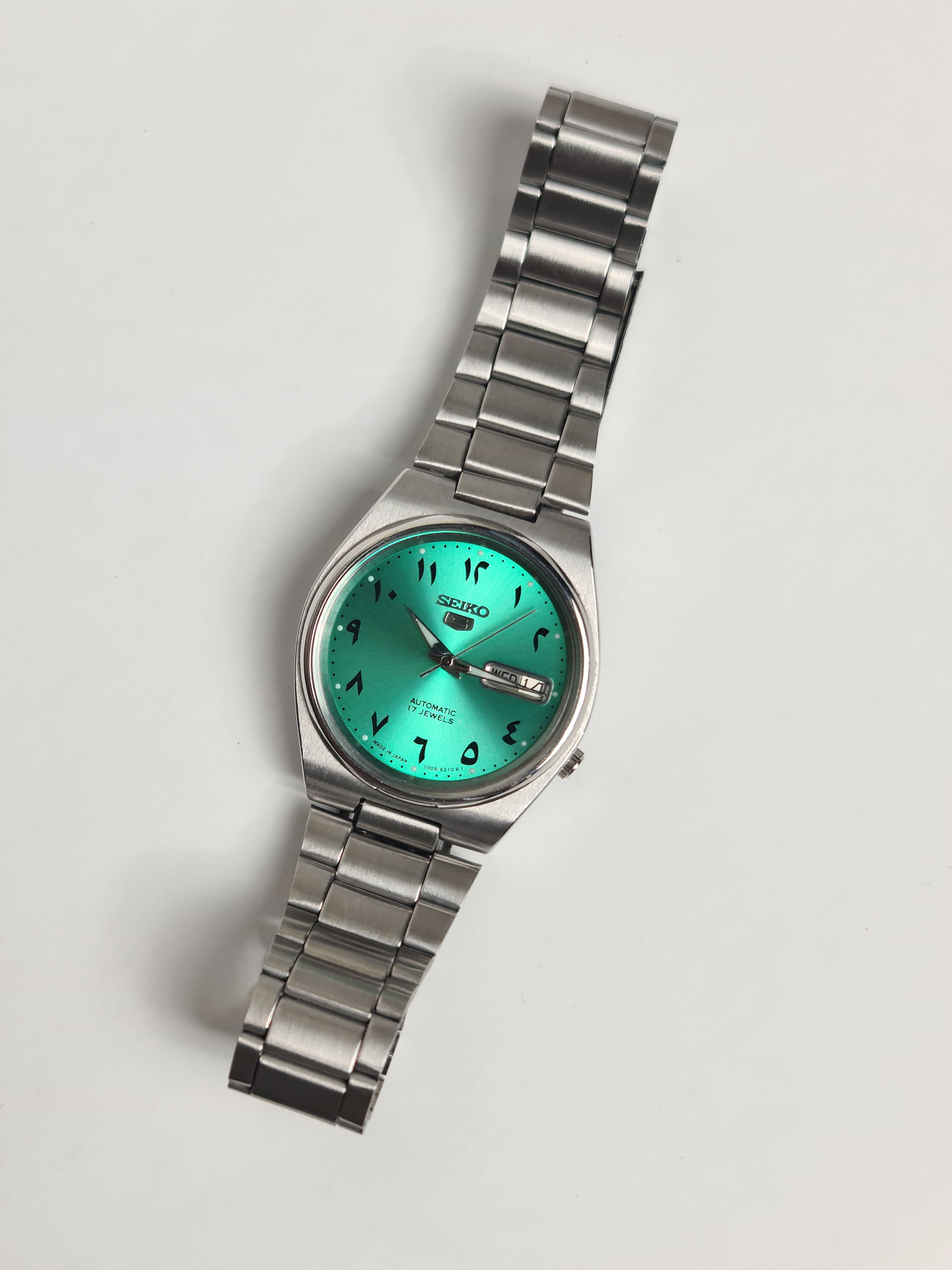 Seiko Seiko 5 Automatic Wrist Watch 17Jewels Day/Date Japan Size 36 - 4 Thumbnail