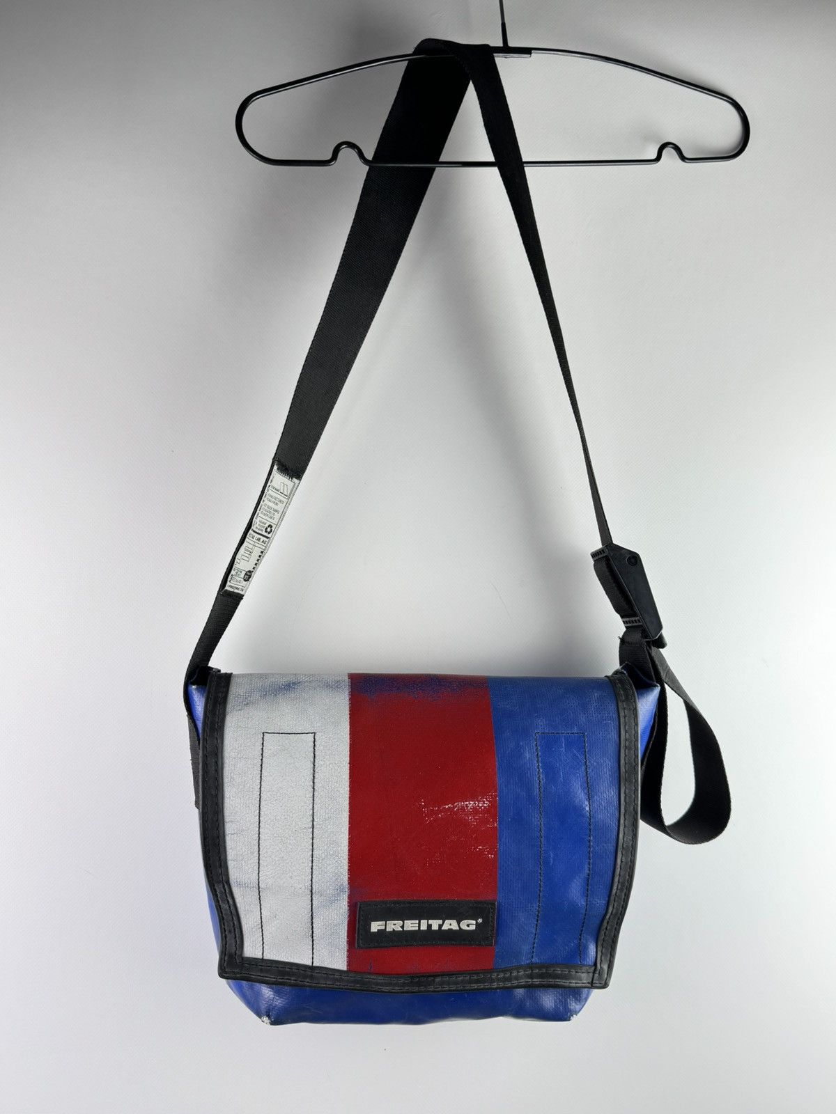 Freitag Freitag F11 Lassie Cycling Shoulder Bag Size ONE SIZE - 1 Thumbnail
