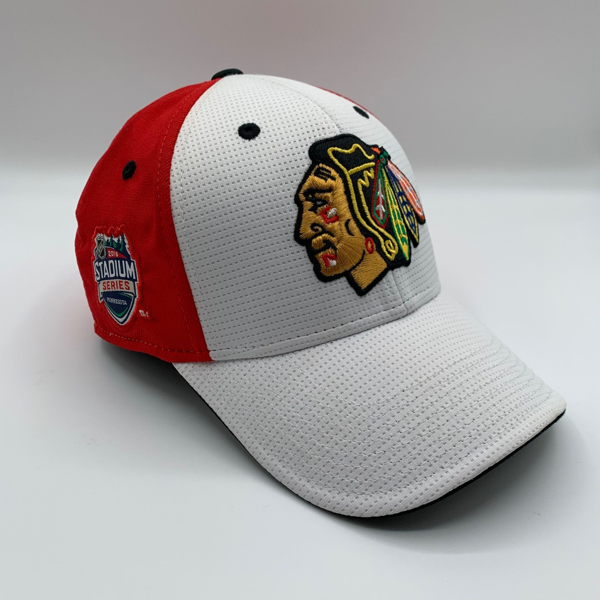 Reebok Chicago Blackhawks Reebok Winter Classic Fitted Hat L/XL | Grailed