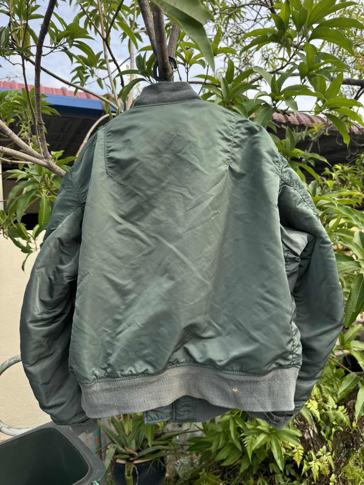 Alpha Industries Vintage Alpha Industries Distressed USAF Ma-1 Bomber Jacket Size US XL / EU 56 / 4 - 2 Thumbnail