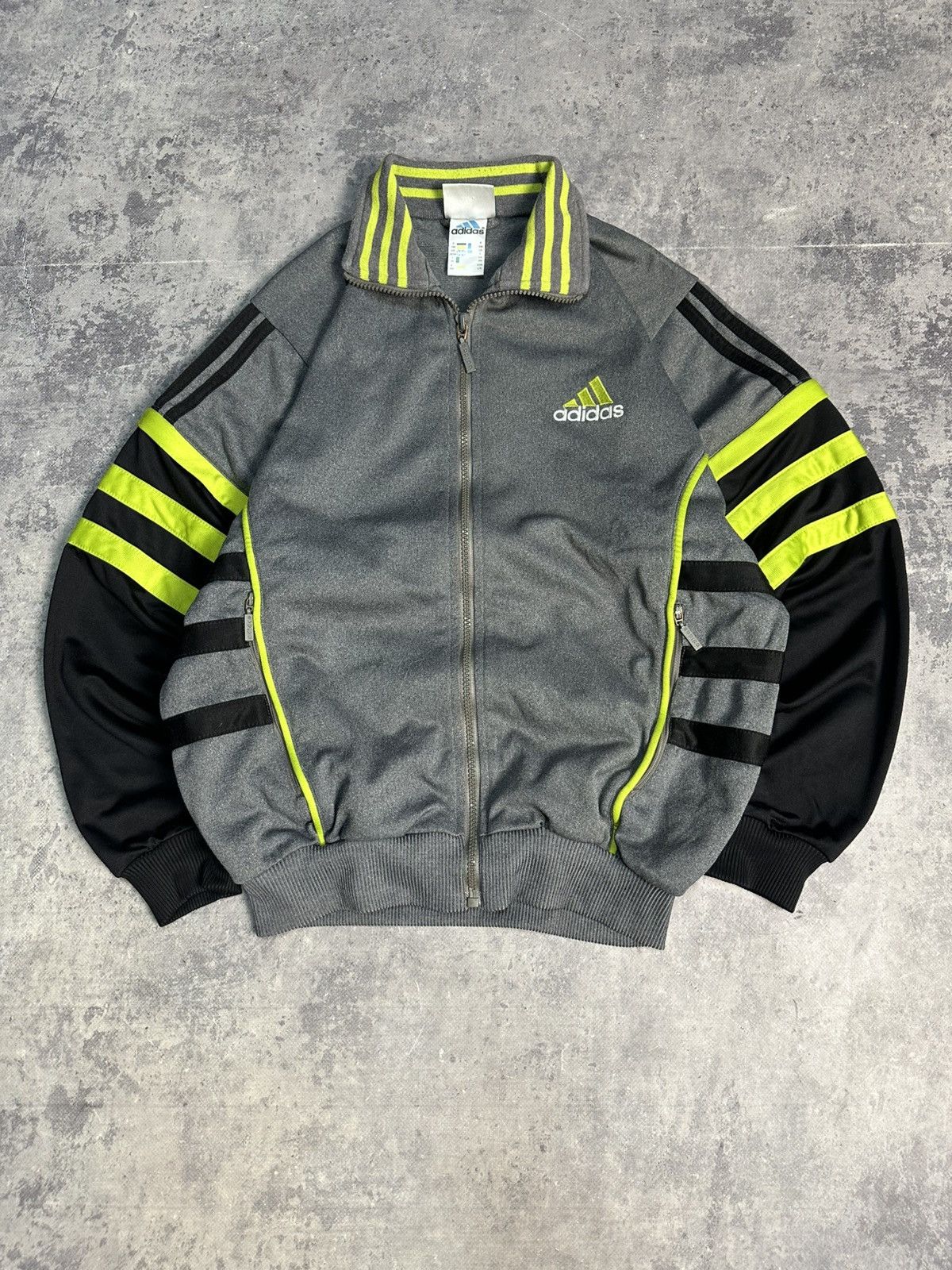 Adidas Adidas Vintage Zip-hoodie Japanese Rare Size US M / EU 48-50 / 2 - 4 Thumbnail
