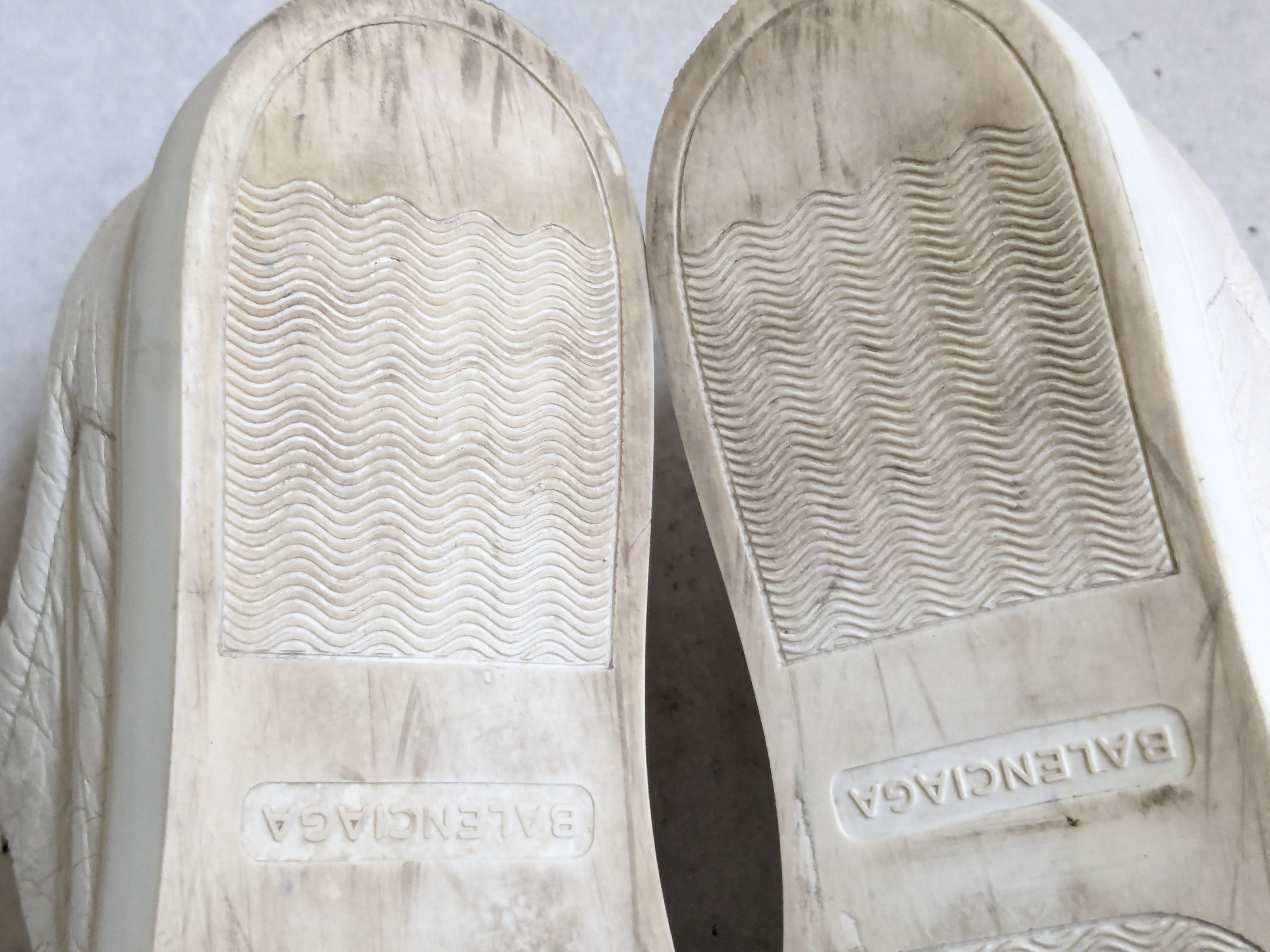 Balenciaga Balenciaga Arena Sneakers White 12 Low Tops Leather Size US 12 / EU 45 - 16 Thumbnail