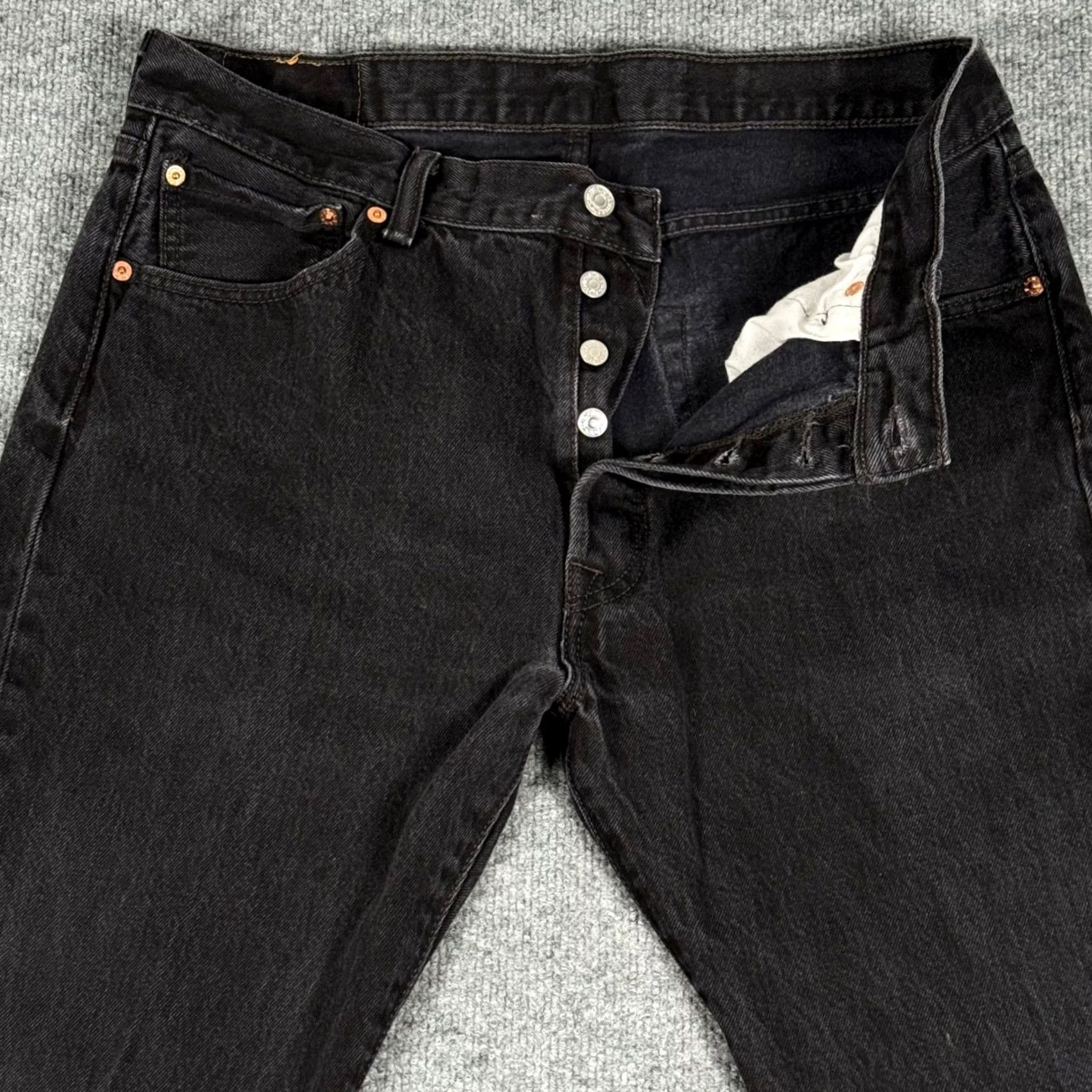 Levi's Vintage Levi's 501 Jeans Mens Denim Straight Leg Button Fly Black 34x28 Regular Fit 501 XX W34 L28 Retro Y2K Vintage Size US 34 / EU 50 - 3 Thumbnail