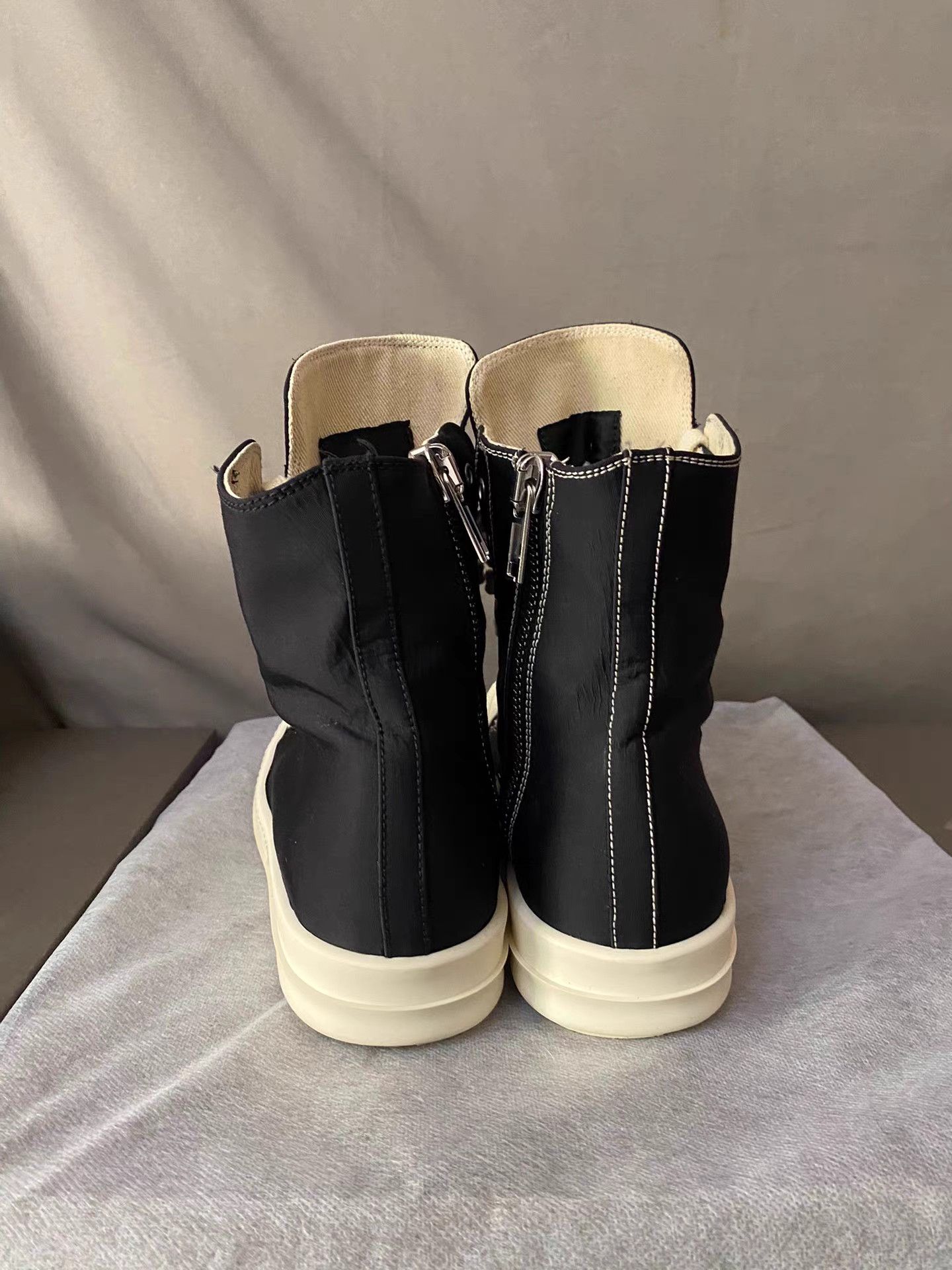 Rick Owens Rick Owens DRKSHDW satin mismatched sneakers Size US 6.5 / EU 39-40 - 4 Thumbnail