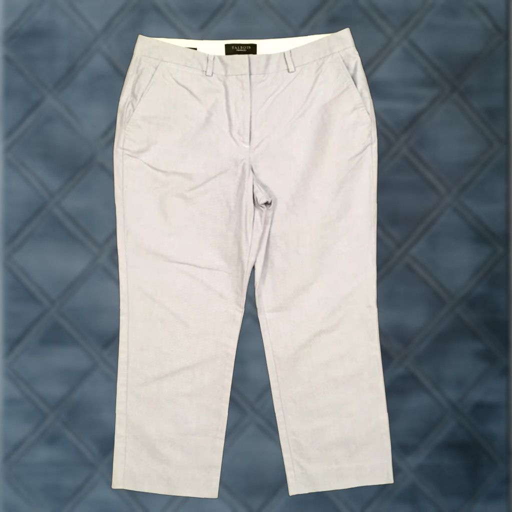 Talbots Talbots Signature Cropped Pants Women's Size 6 Blue (Cotton, Straight Leg, Inseam 24 in) Shorts? Size 28" / US 6 / IT 42 - 1 Thumbnail