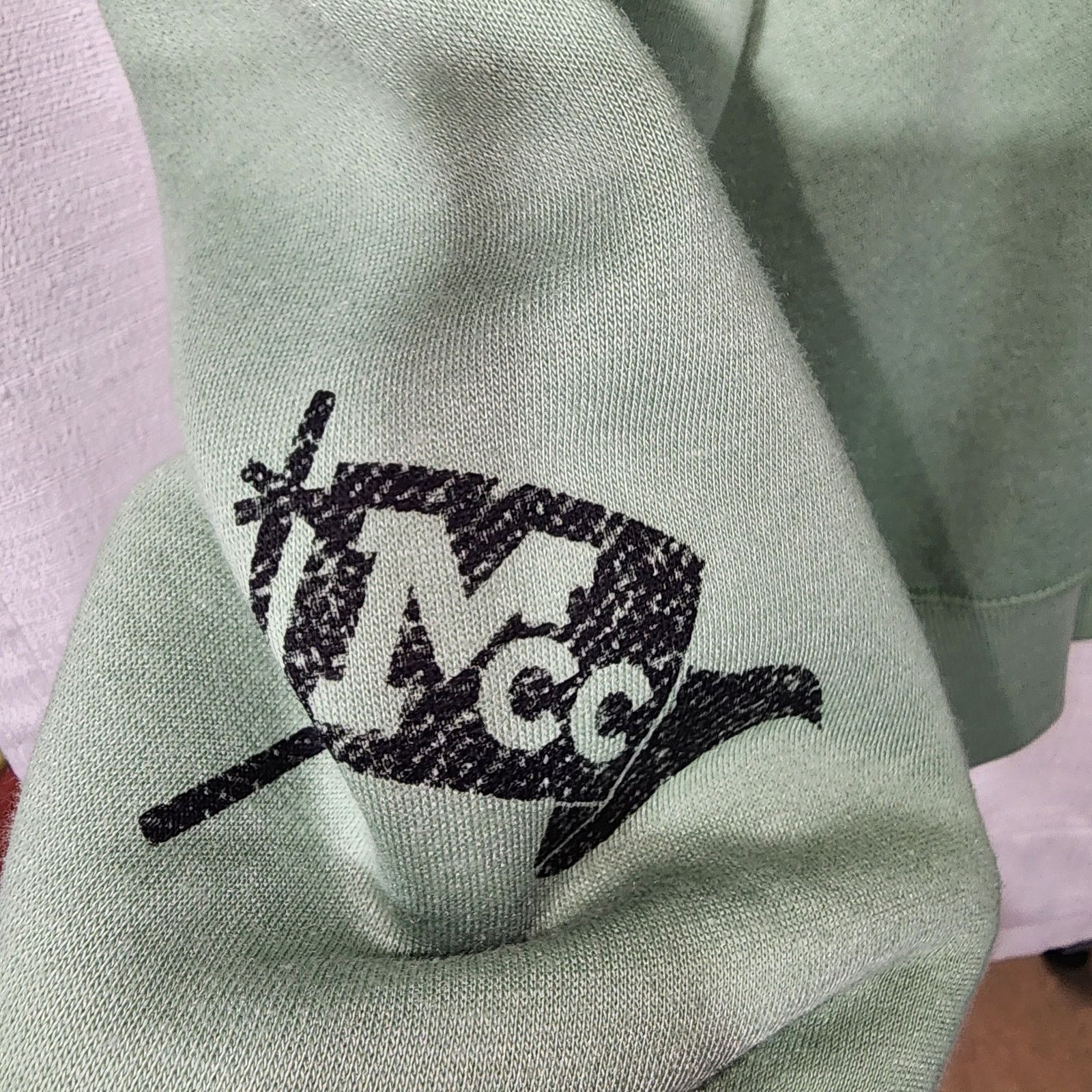 Disney Mickey mouse tennis green sweatshirt men's Medium NWT Size M / US 6-8 / IT 42-44 - 4 Thumbnail