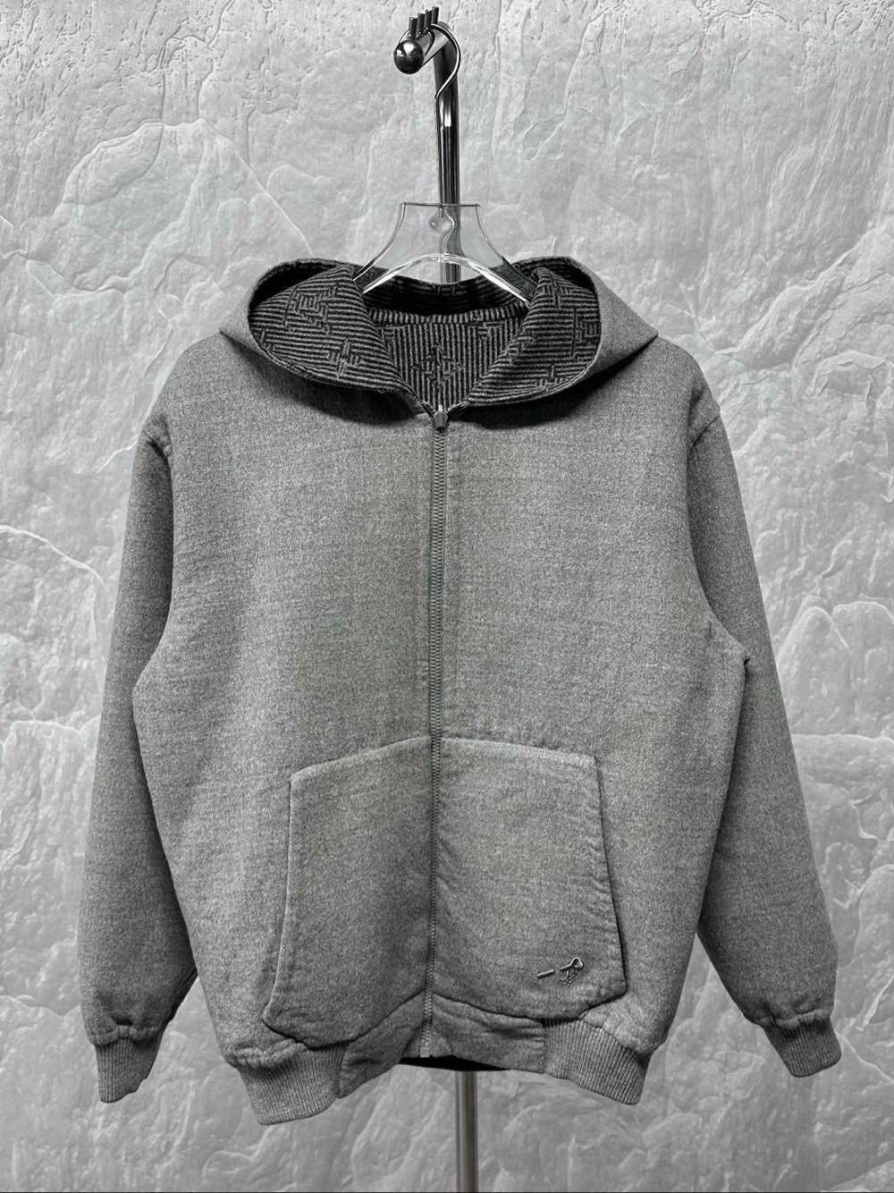 Louis Vuitton Louis Vuitton Reversible Monogram Jacket Size 46 Size US S / EU 44-46 / 1 - 1 Thumbnail