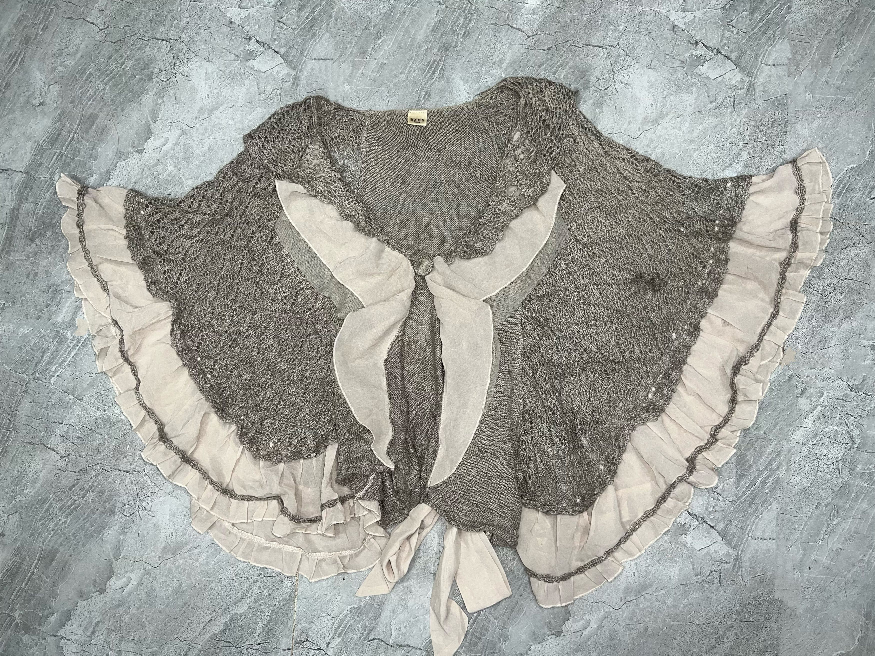Japanese Brand Axes Femme fairy cardigan 🧚🏻🧝🏻‍♀️ Size M / US 6-8 / IT 42-44 - 3 Thumbnail