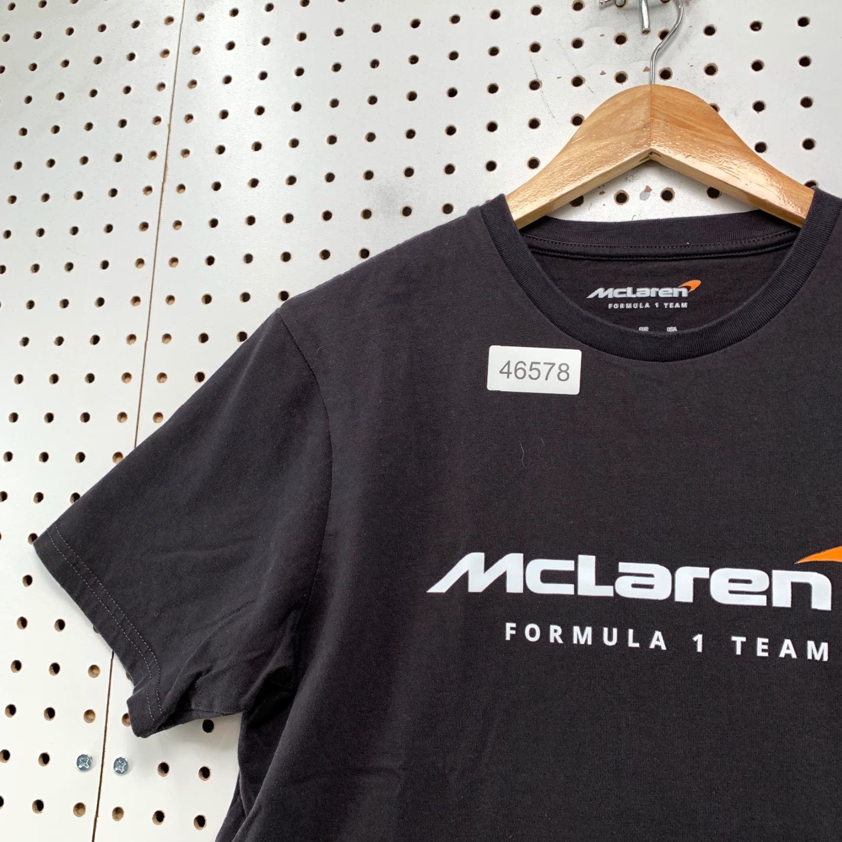 Castore Mclaren Shirt Mens Medium Black Castore Formula 1 Racing Team Cotton T-Shirt Size US M / EU 48-50 / 2 - 7 Thumbnail