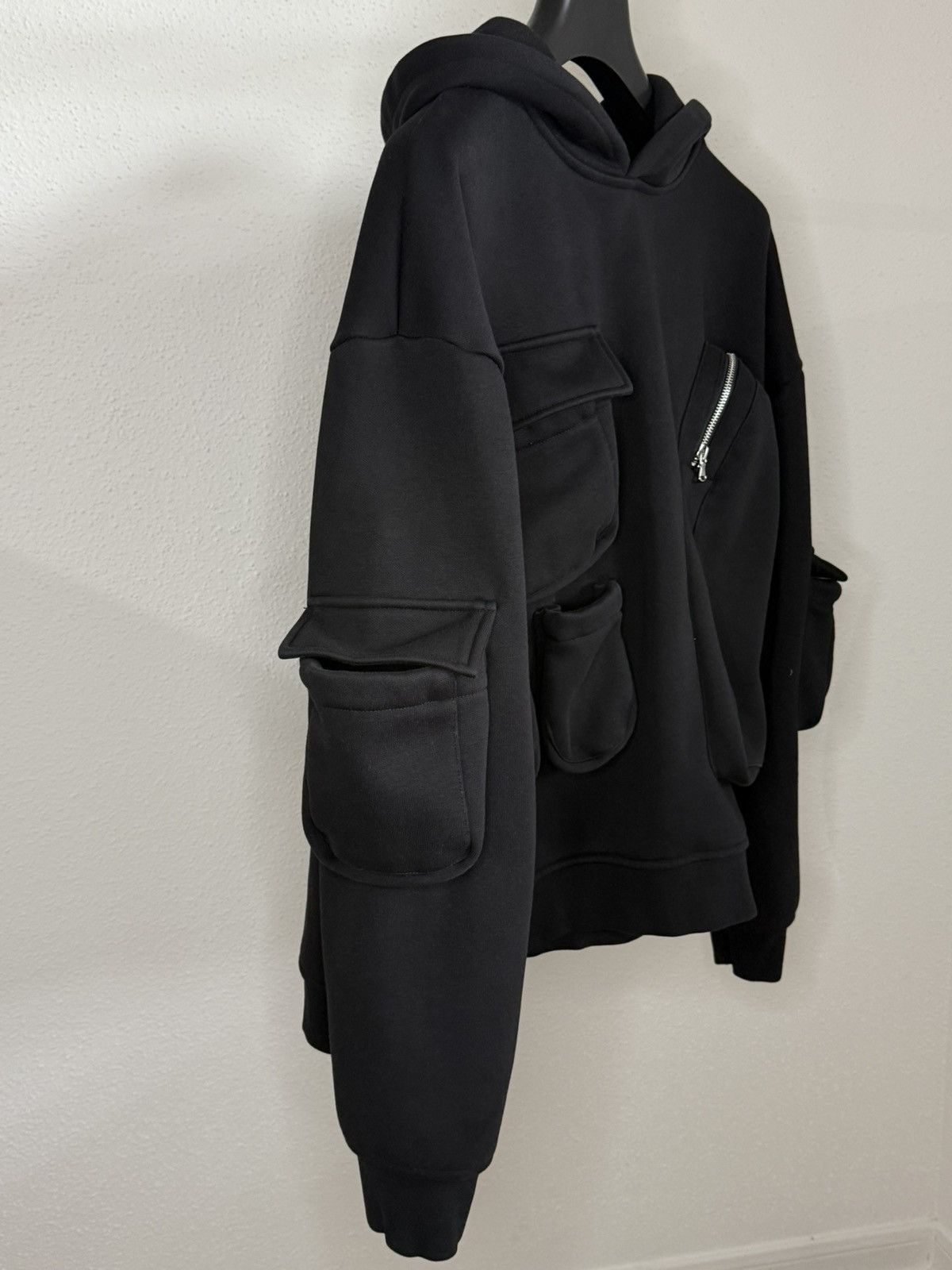 Who Decides War Who Decides War Multi Pocket Hoodie size L Size US L / EU 52-54 / 3 - 4 Thumbnail