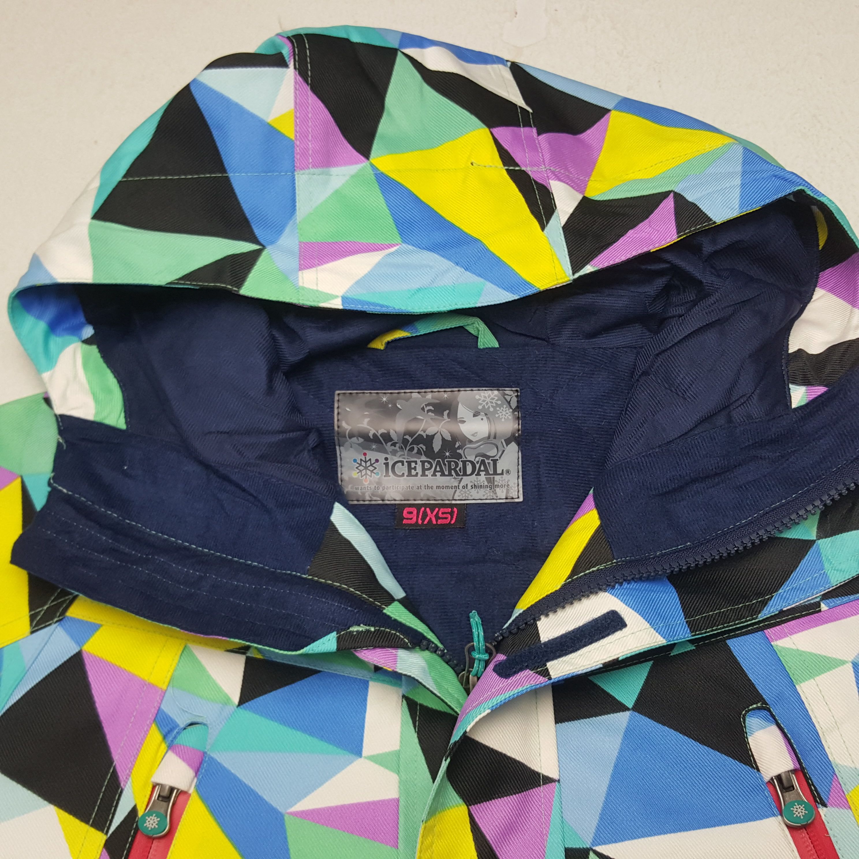 Vintage Vintage Icepardal American Outdoor Style Ski Jacket Size US S / EU 44-46 / 1 - 4 Thumbnail
