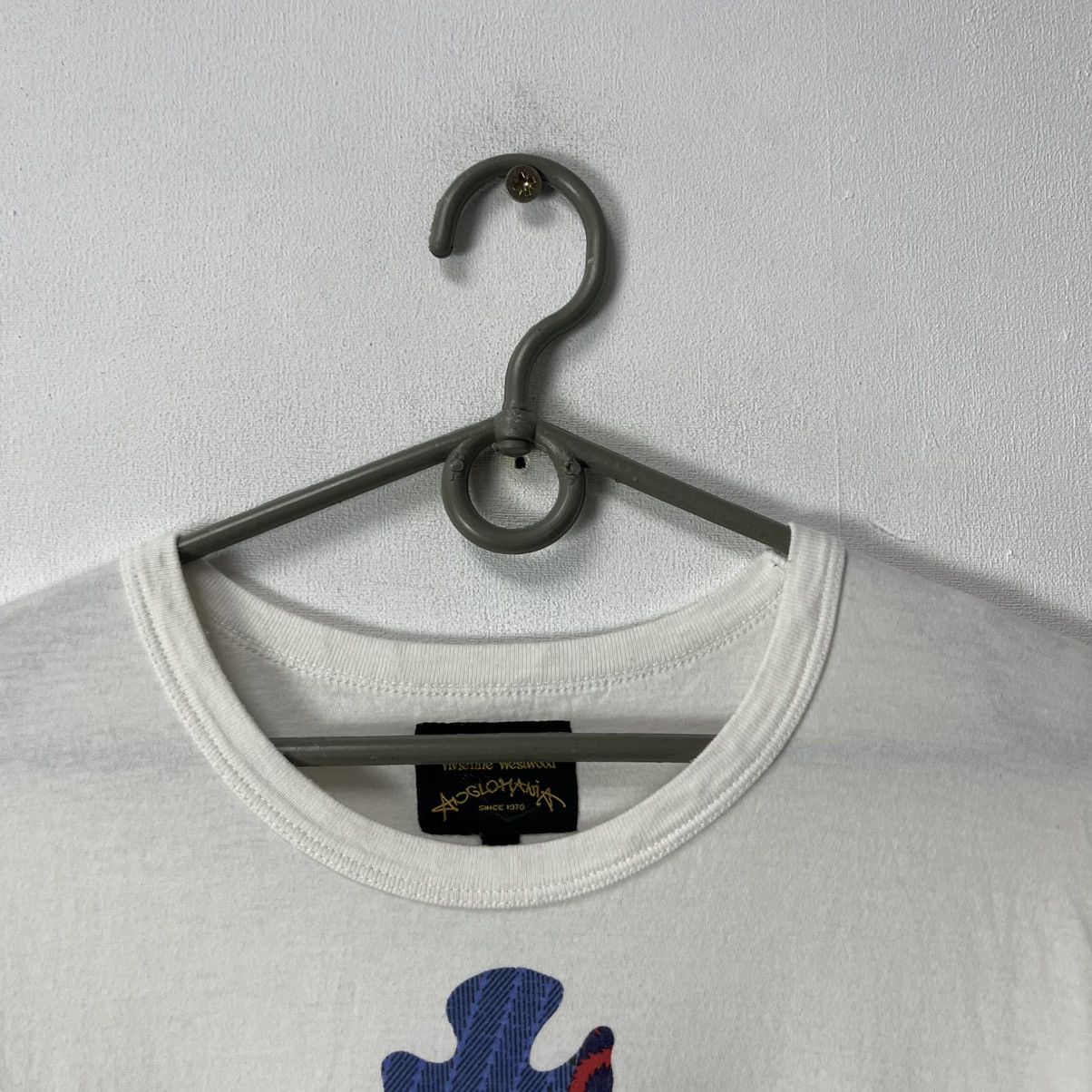 Vivienne Westwood Vivienne westwood t-shirt big logo Size US L / EU 52-54 / 3 - 4 Thumbnail