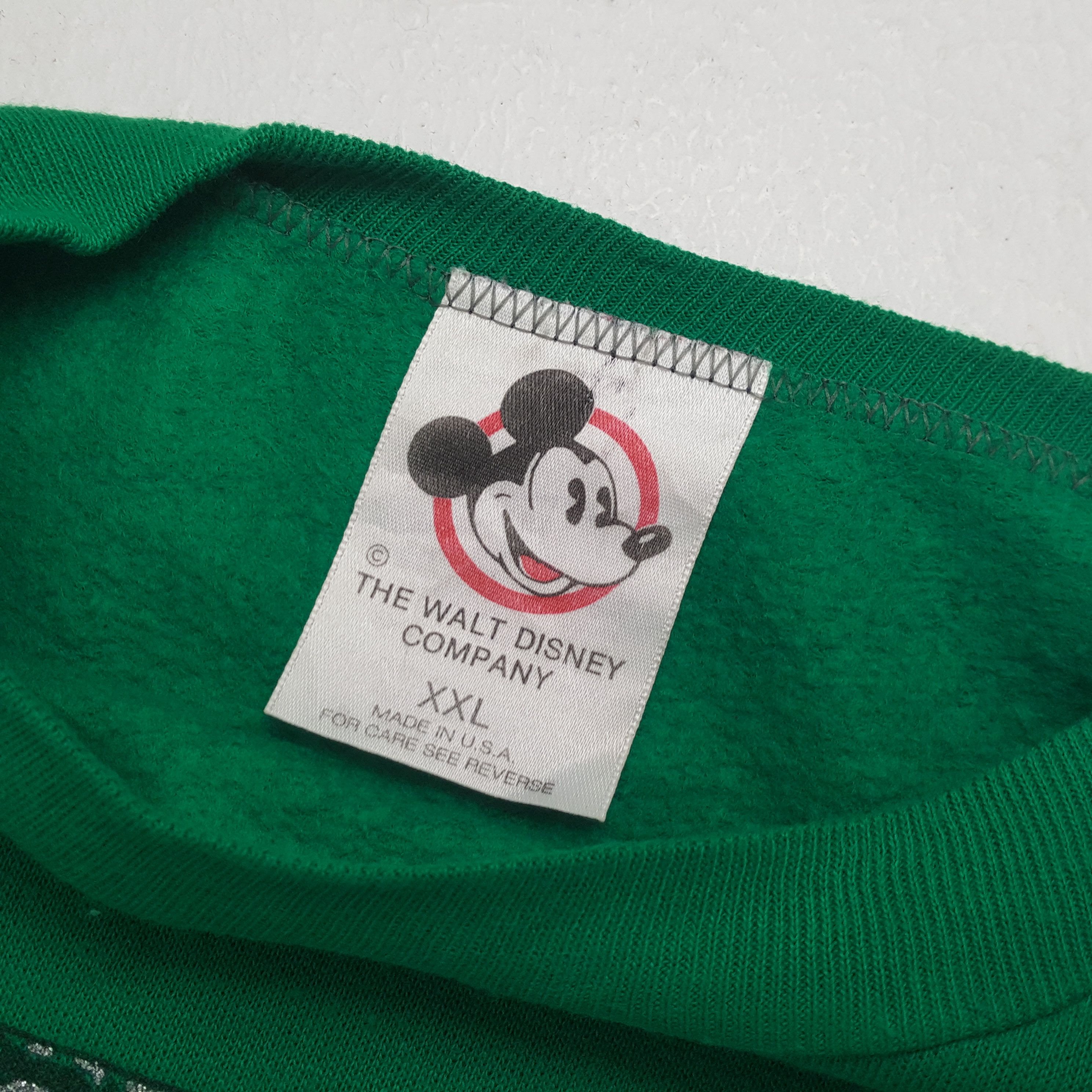 Disney Christmas Mickey Mouse And Minnie Vintage Sweatshirt RR5 Size US L / EU 52-54 / 3 - 5 Thumbnail