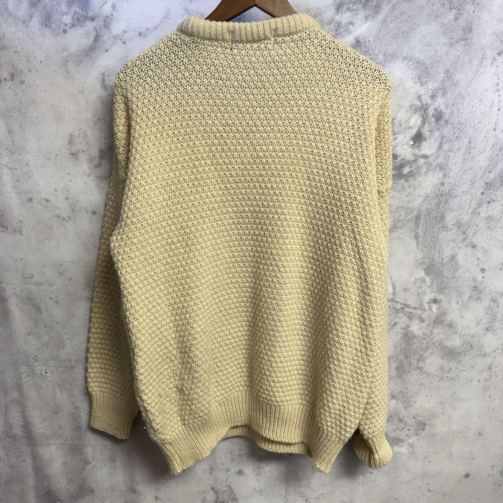 Vintage Moffat Woolens Irish Fisherman Cable Knit Sweater L Cream Size US L / EU 52-54 / 3 - 2 Thumbnail