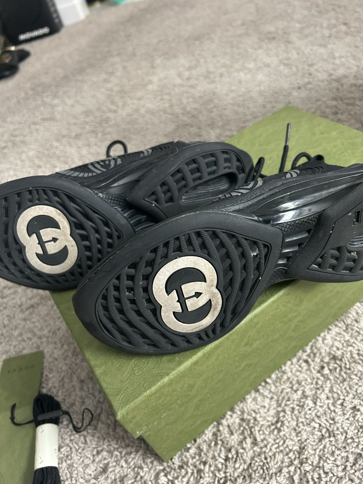 Gucci GUCCI RUNNER SNEAKERS Size US 6 / IT 36 - 6 Thumbnail