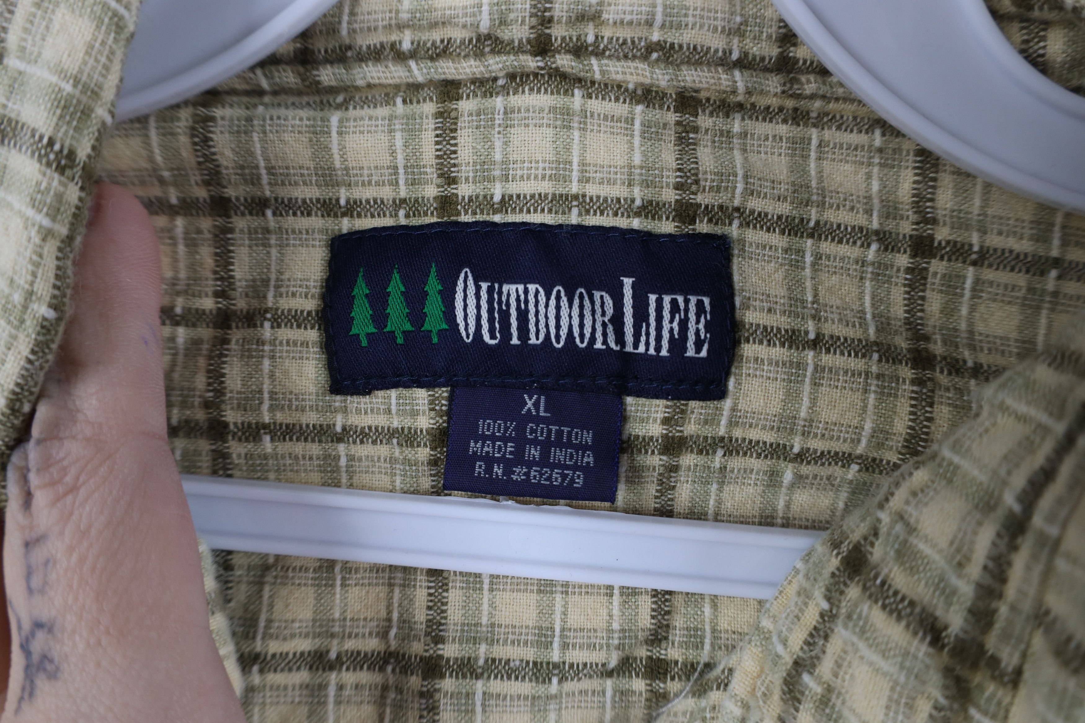 Vintage Vintage 90s Streetwear Fit Cotton Weave Button Down Shirt Size US XL / EU 56 / 4 - 9 Thumbnail