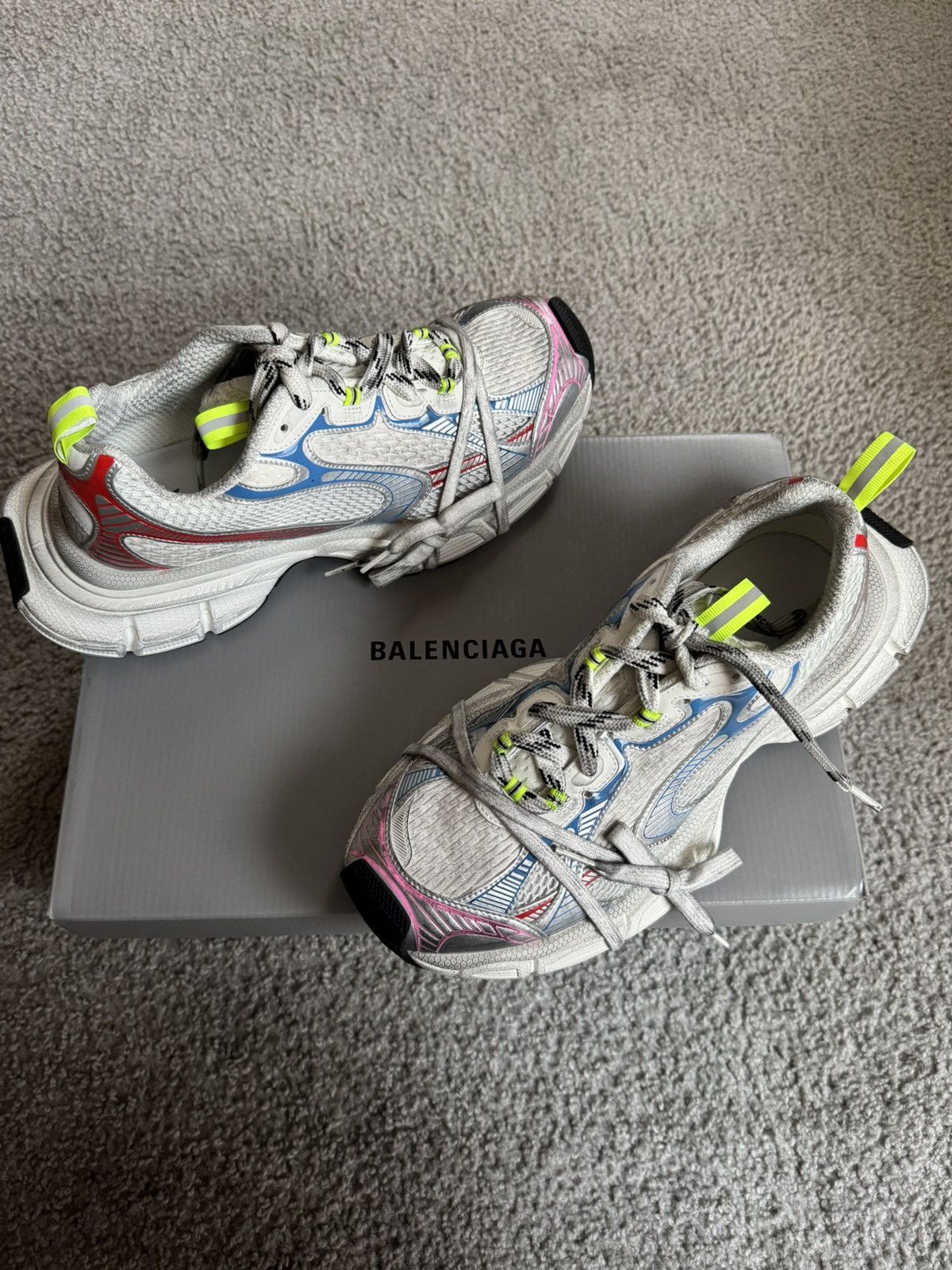 Balenciaga Balenciaga 3xl Size US 11 / EU 44 - 2 Thumbnail