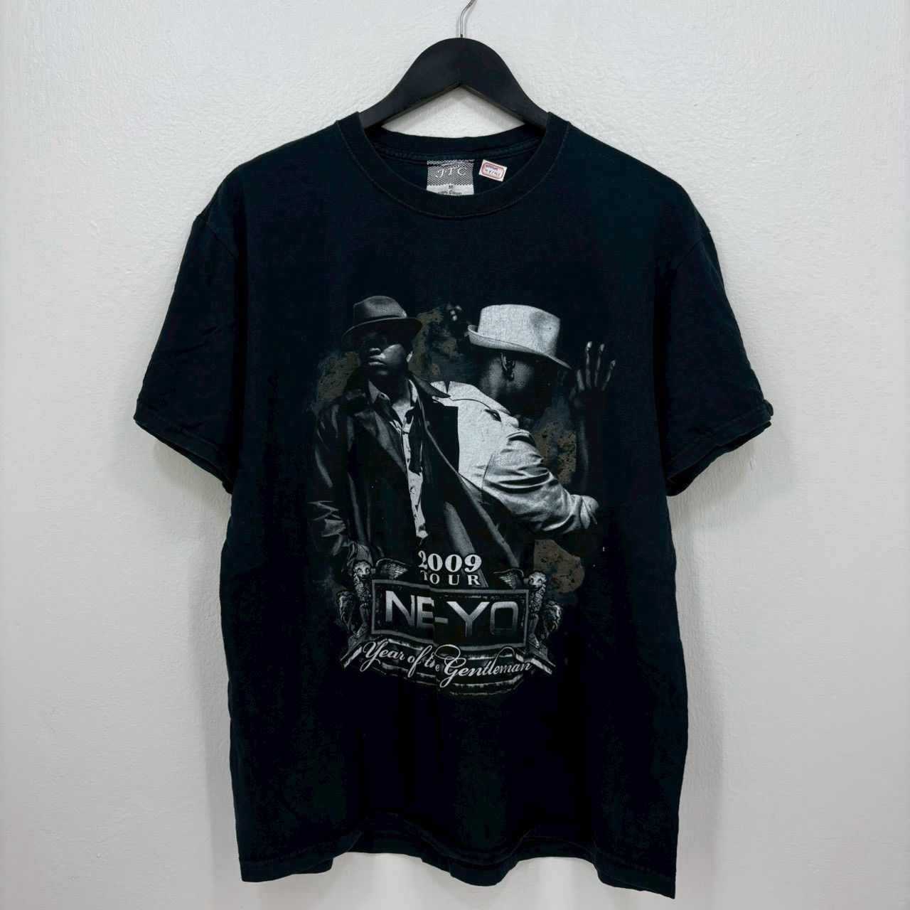 Vintage Vintage Ne-Yo Year of The Gentleman Hip Hop size M wts03 Size US M / EU 48-50 / 2 - 3 Thumbnail